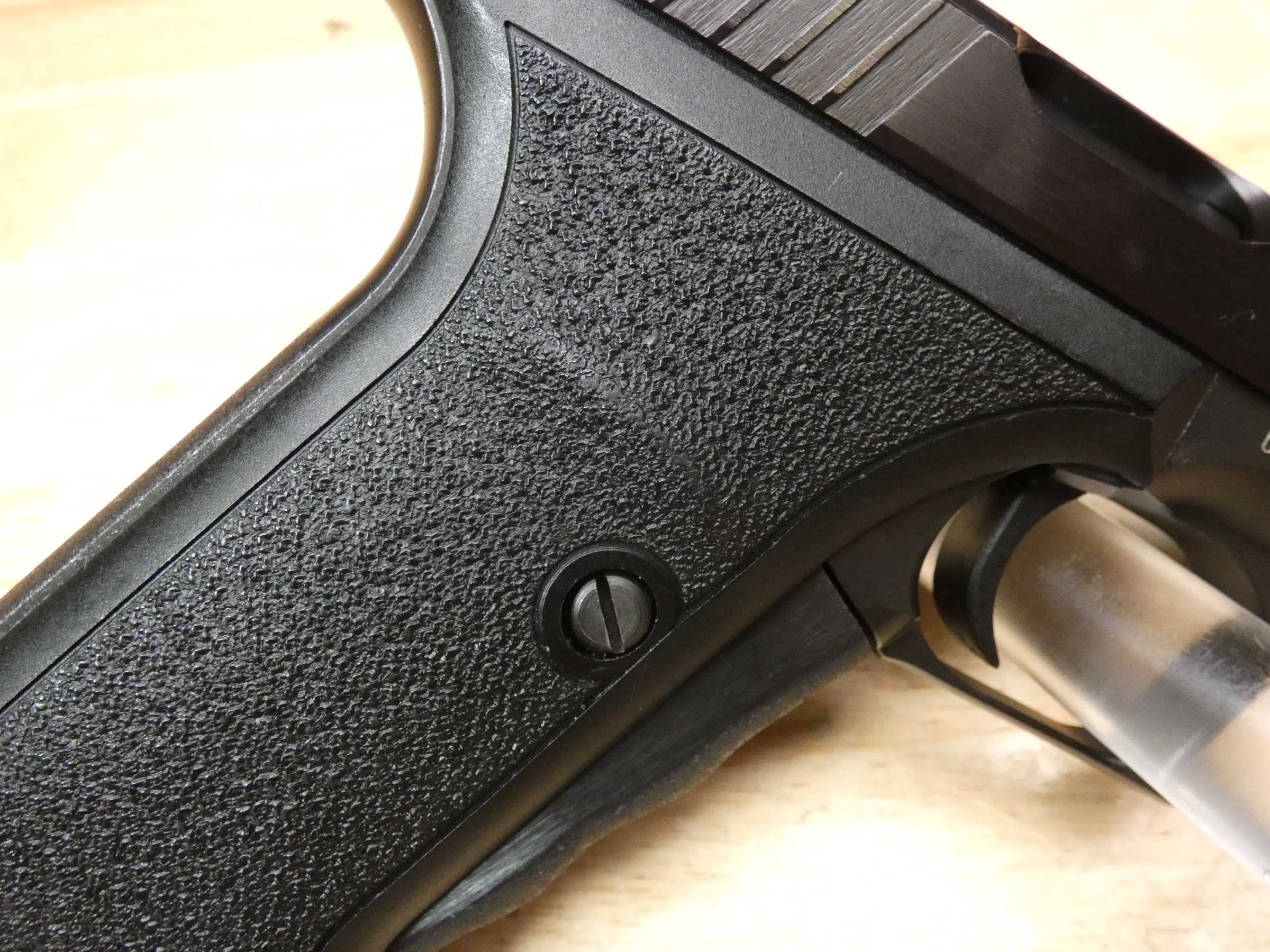 HK P7 NDS - 9mm - German Police - Heckler & Koch - 1984 - w/ 2 Mags + Box-img-27