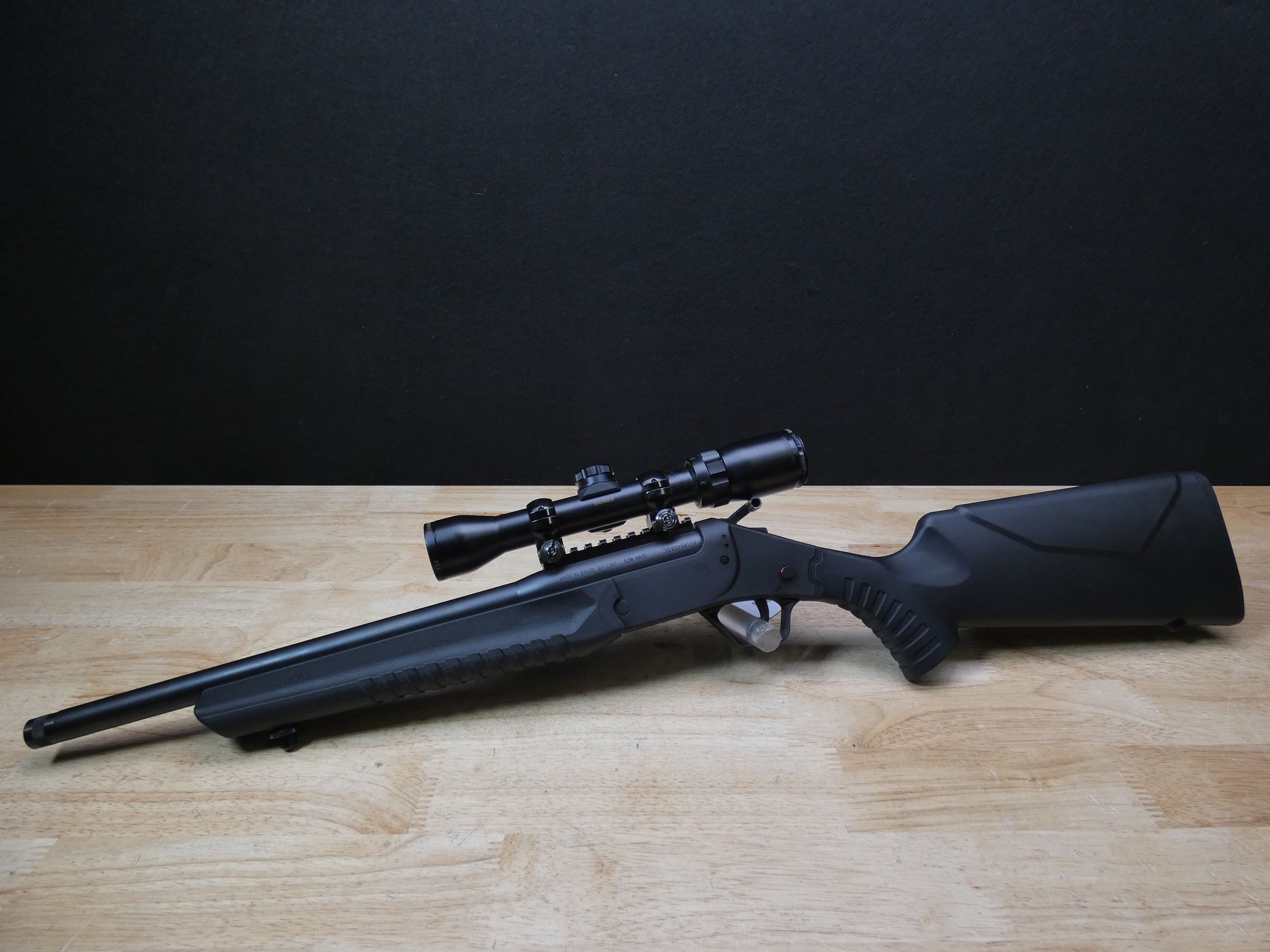 Rossi LWC - 5.56 NATO - Synthetic Stock - Threaded BBL - Scope - Pic Rail-img-1