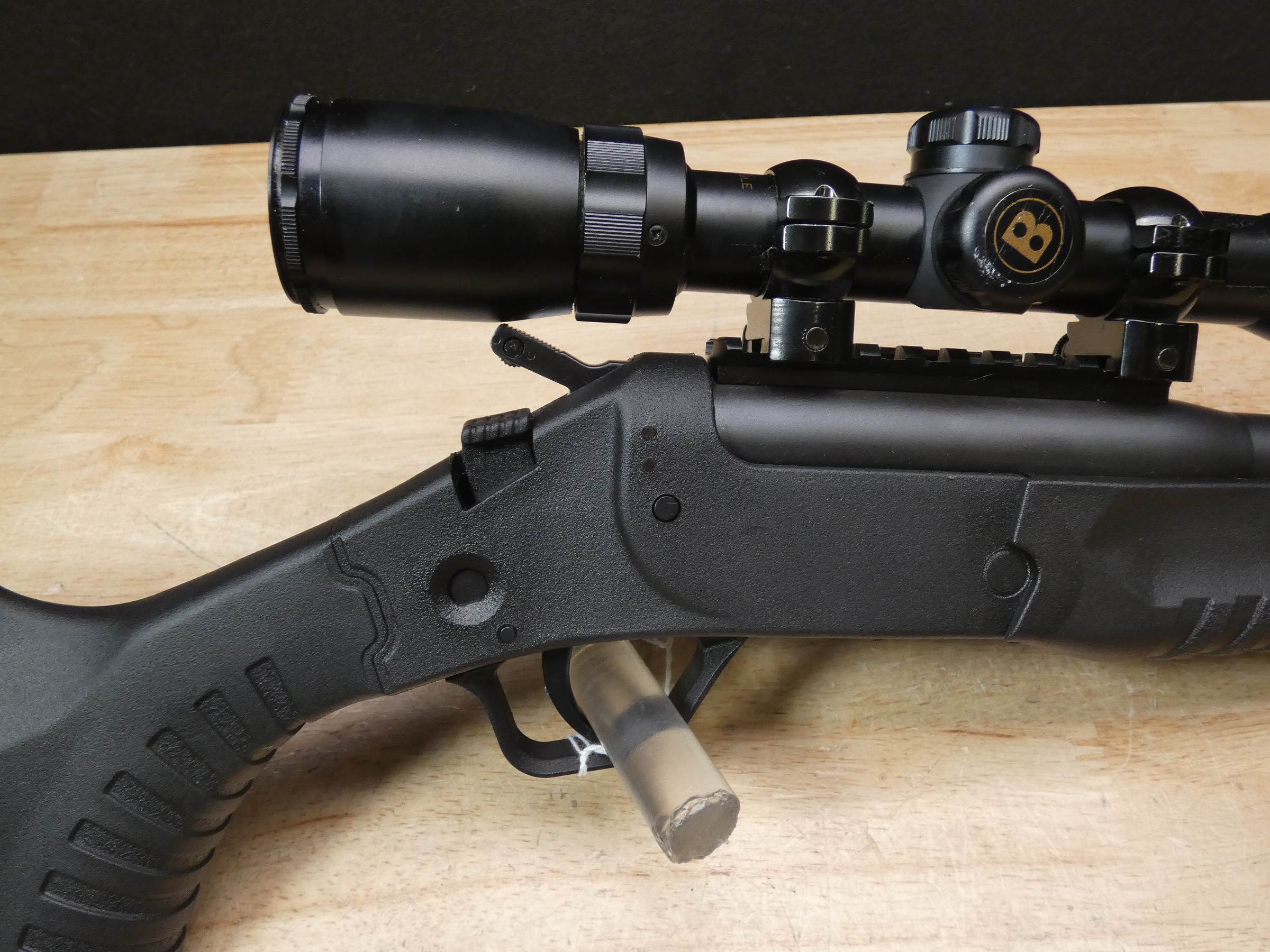 Rossi LWC - 5.56 NATO - Synthetic Stock - Threaded BBL - Scope - Pic Rail-img-29