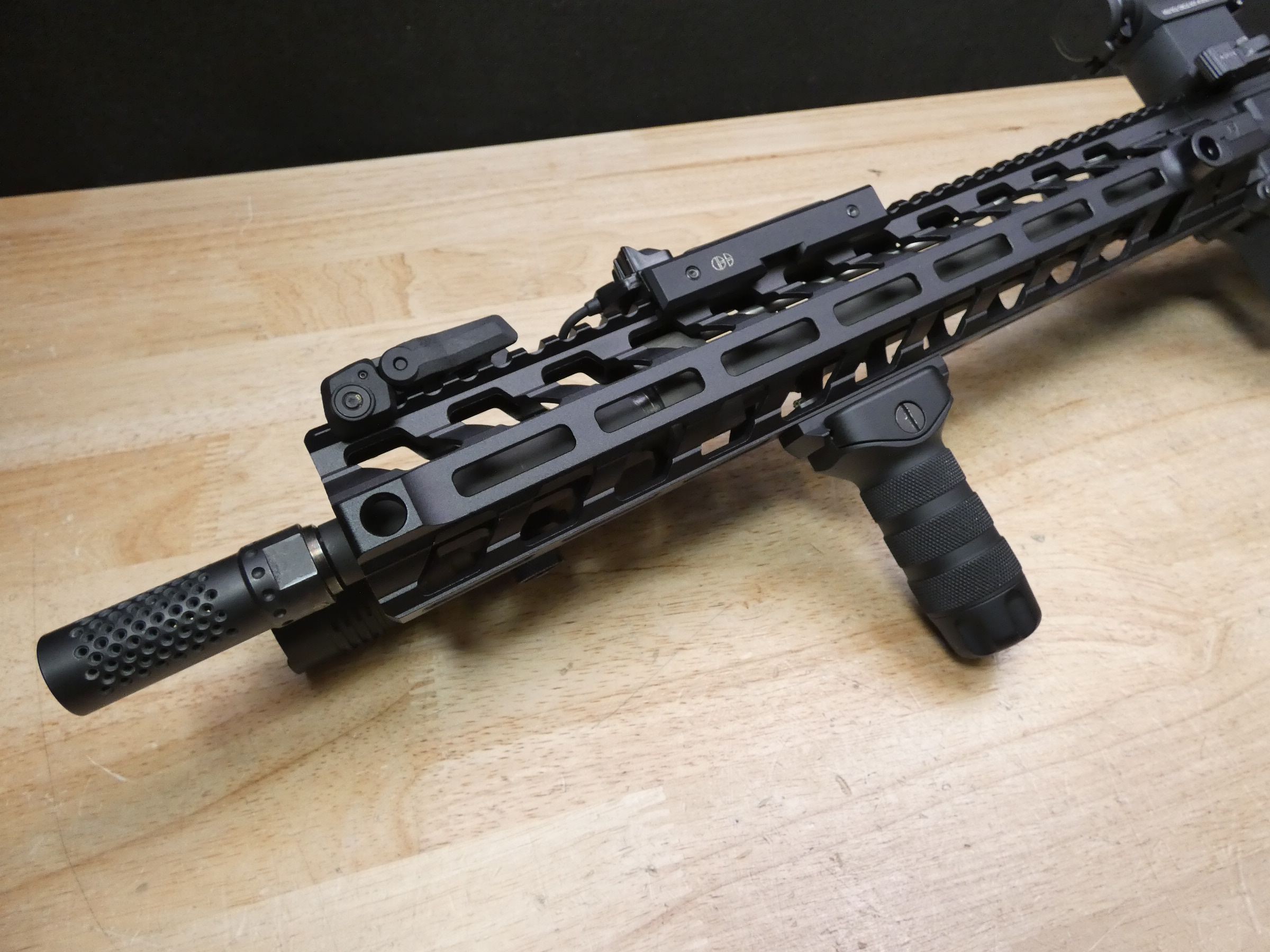 Spikes Tactical ST15 - 5.56 NATO - 14.5 BBL - Holosun - Troy - Streamlight-img-2