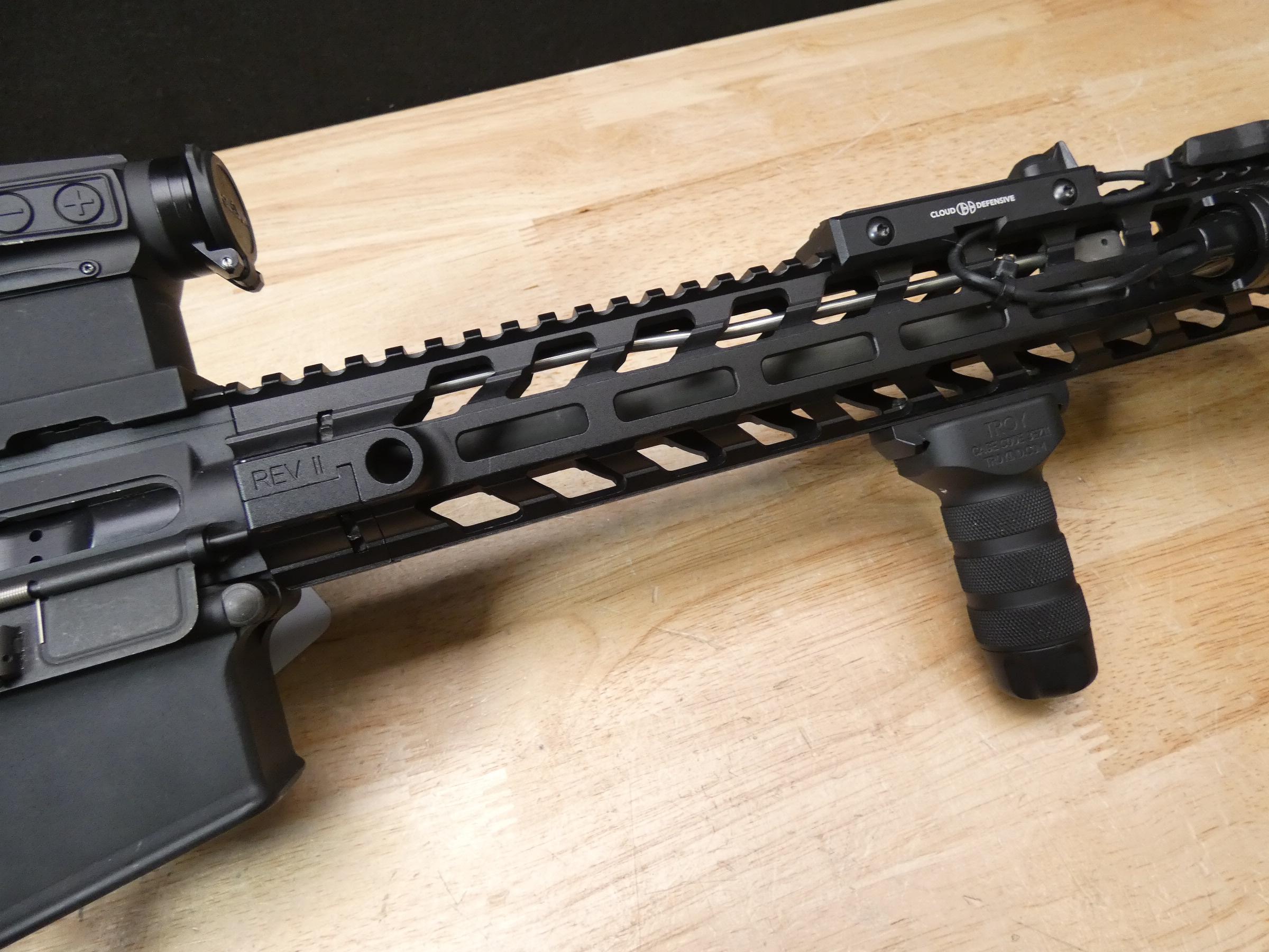 Spikes Tactical ST15 - 5.56 NATO - 14.5 BBL - Holosun - Troy - Streamlight-img-26