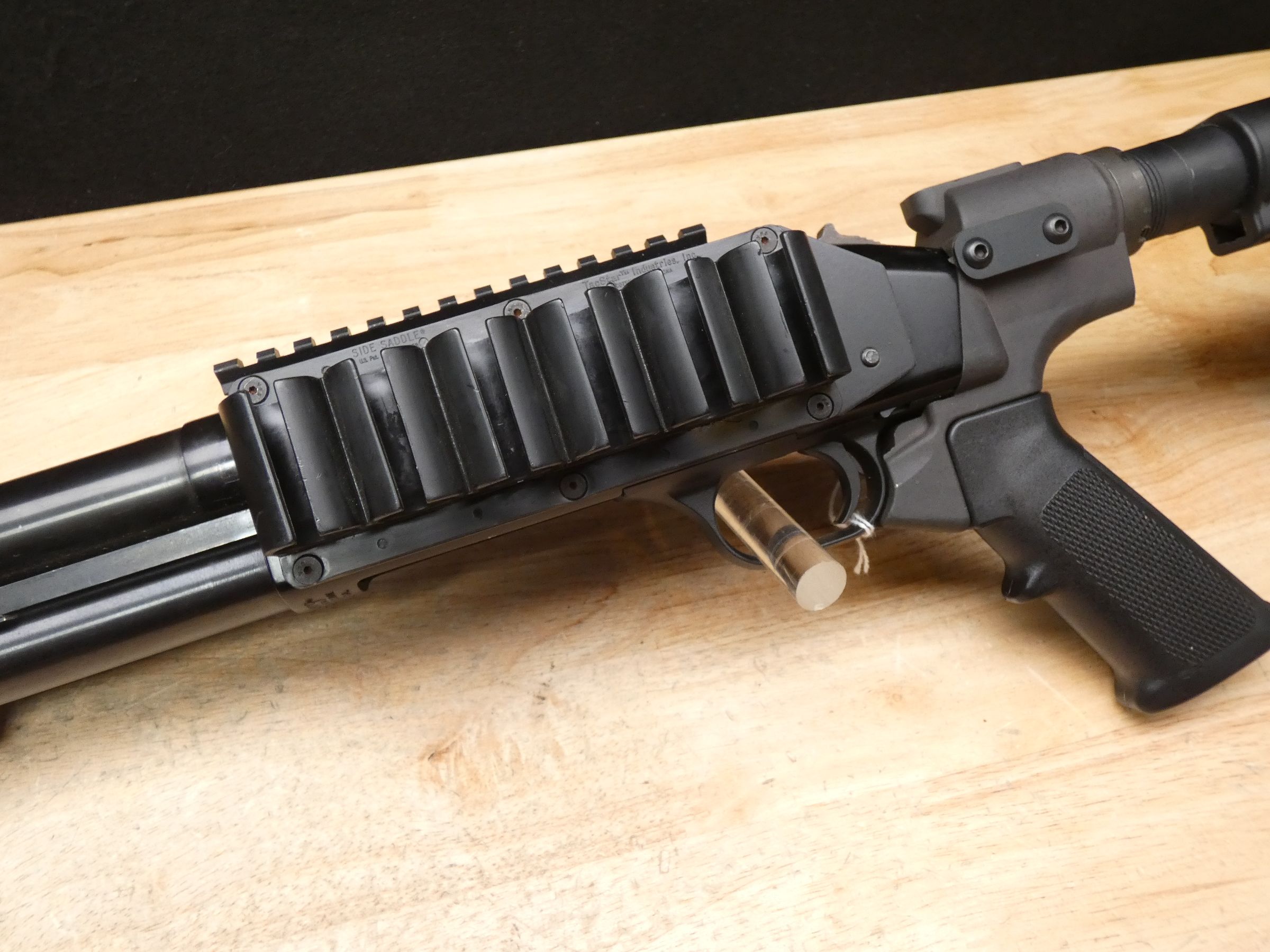 Mossberg 500 - 12 Gauge - 3in Shells - CYL - 12ga - Side Saddle - M4 Stock-img-5