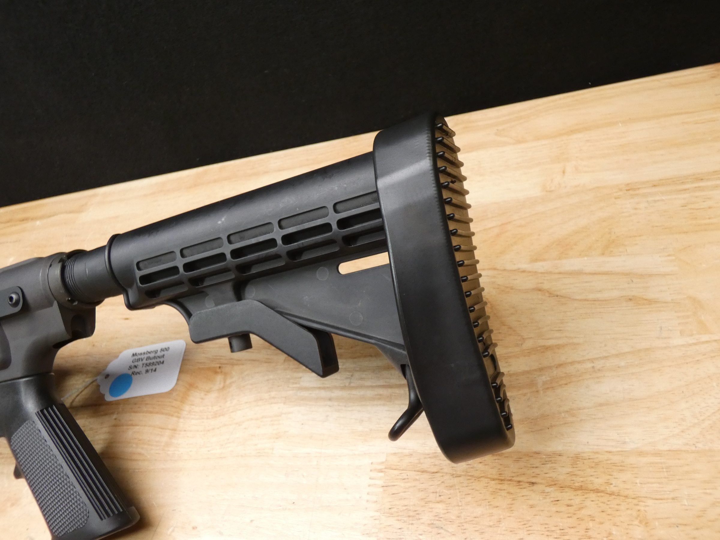 Mossberg 500 - 12 Gauge - 3in Shells - CYL - 12ga - Side Saddle - M4 Stock-img-8