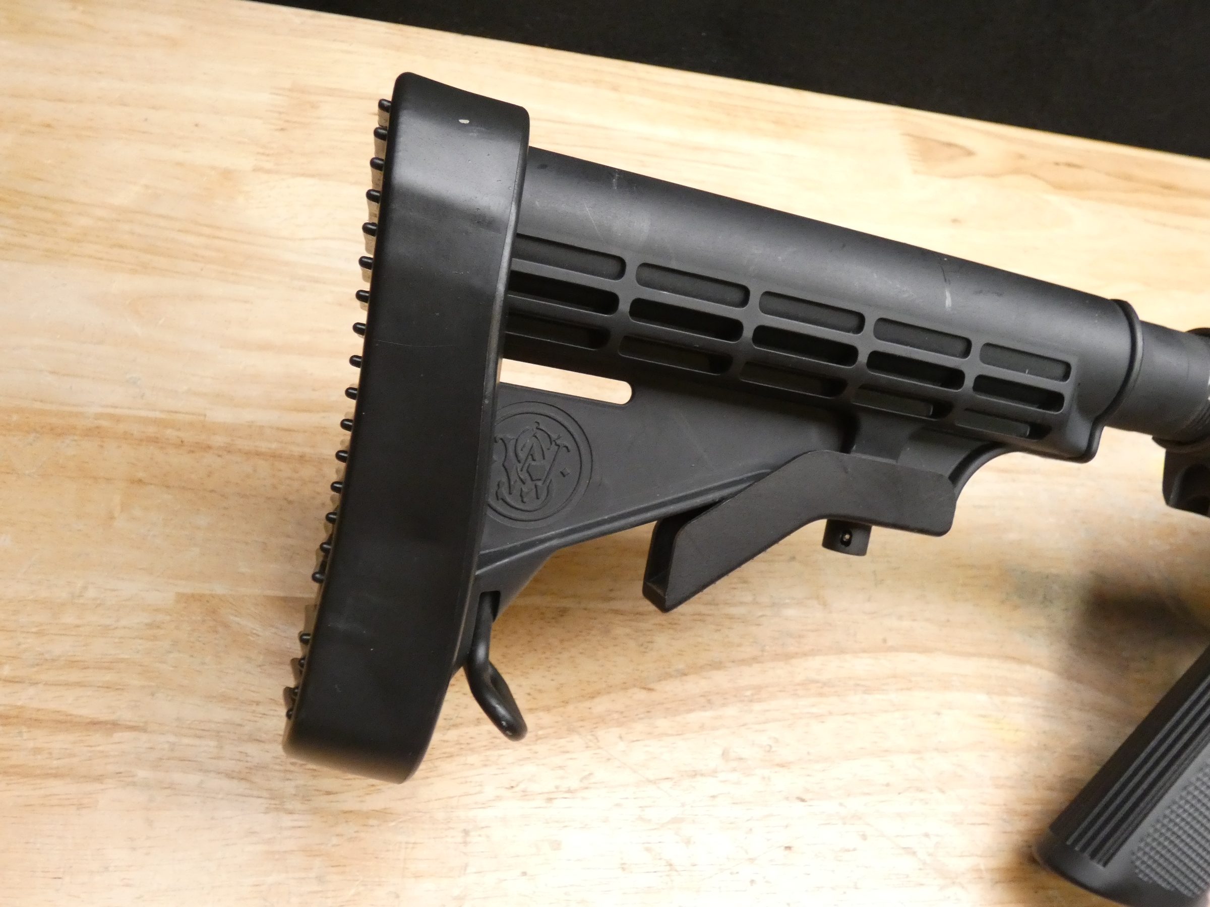 Mossberg 500 - 12 Gauge - 3in Shells - CYL - 12ga - Side Saddle - M4 Stock-img-23