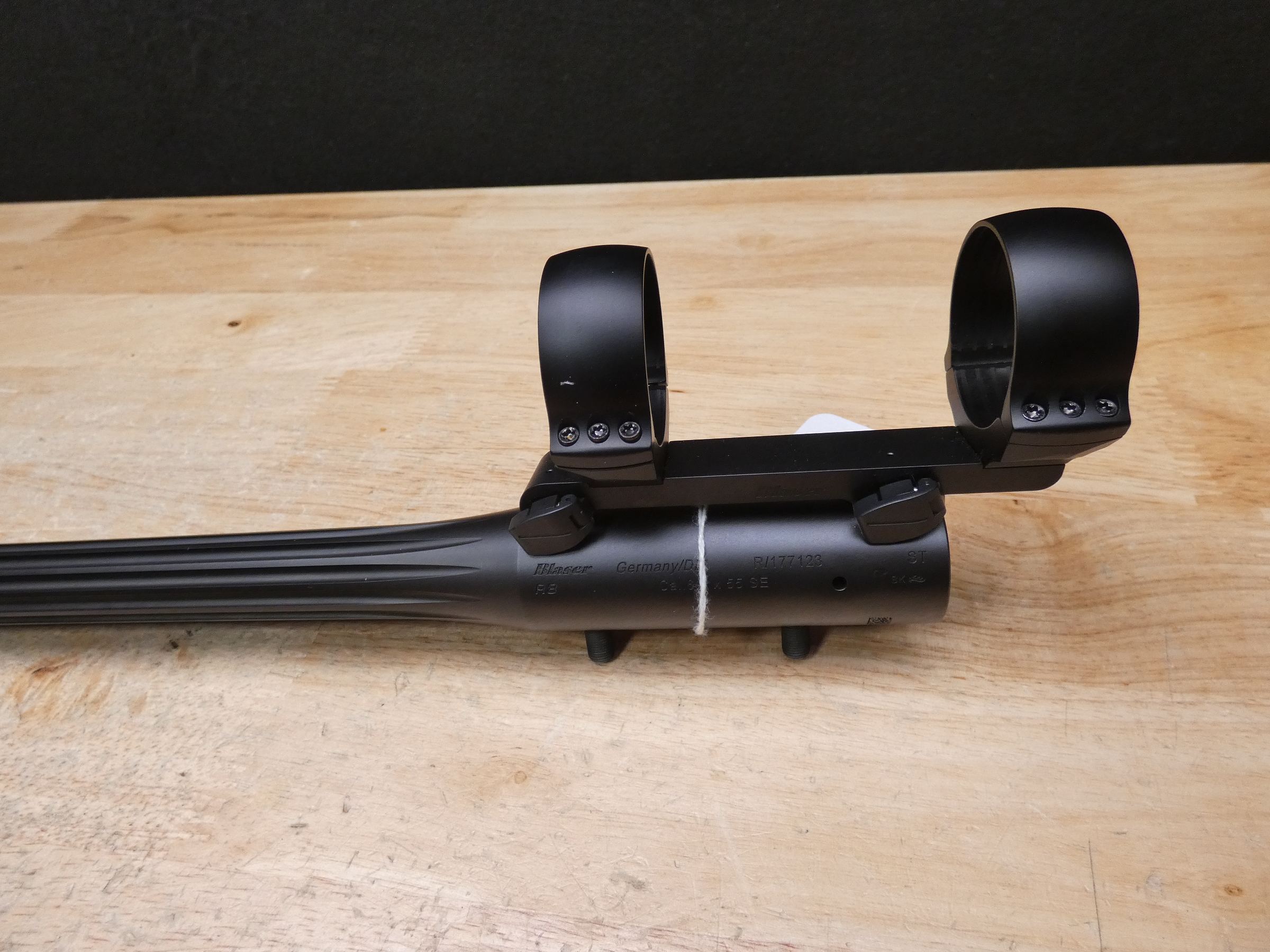 Blaser R8 Fluted Barrel - 6.5x55 SE - w/ Mag Adapter - 40mm QD Rings - C-img-6