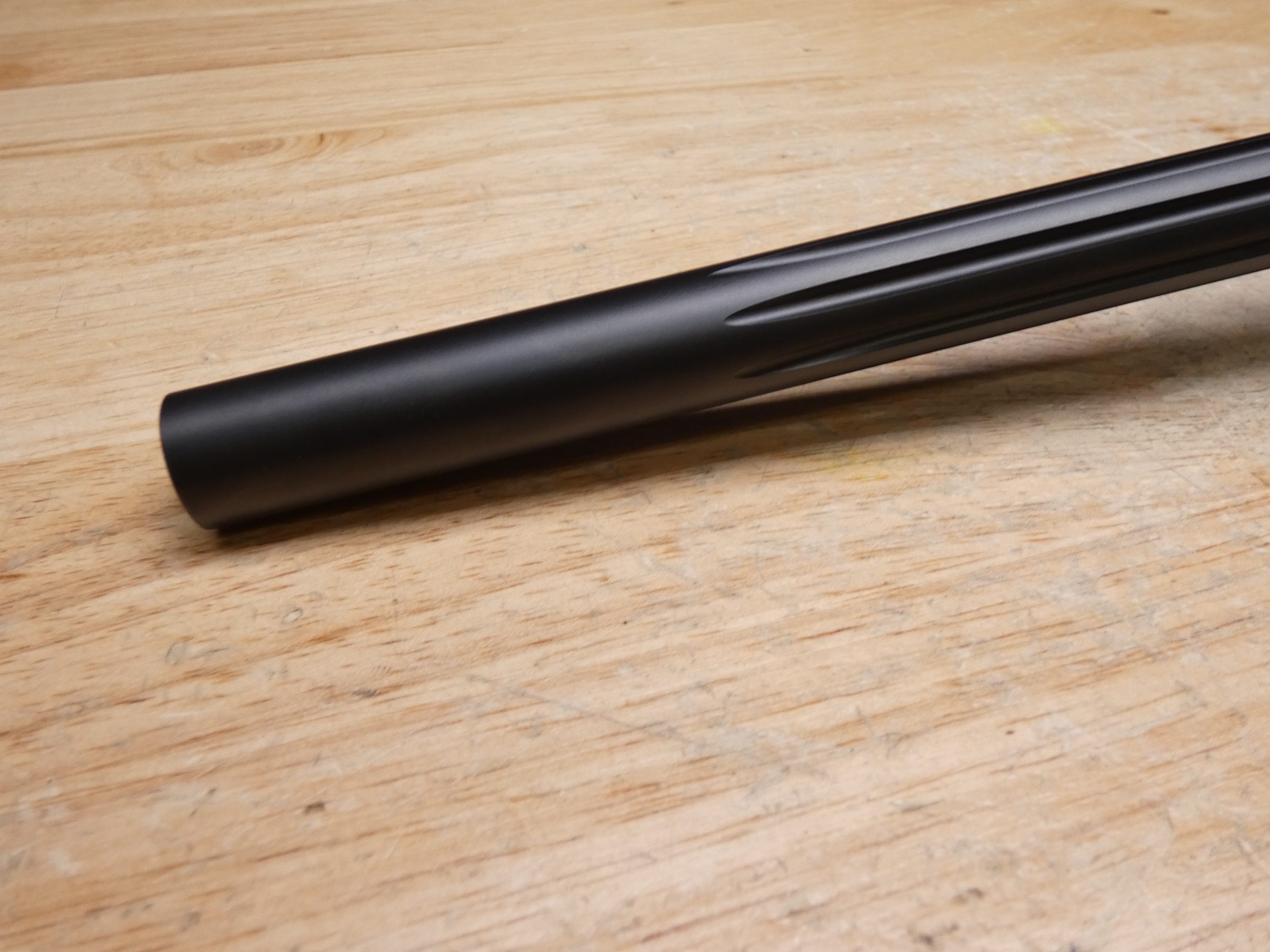 Blaser R8 Fluted Barrel - .308 Win - w/ Mag Adapter - 40mm QD Rings - C-img-12