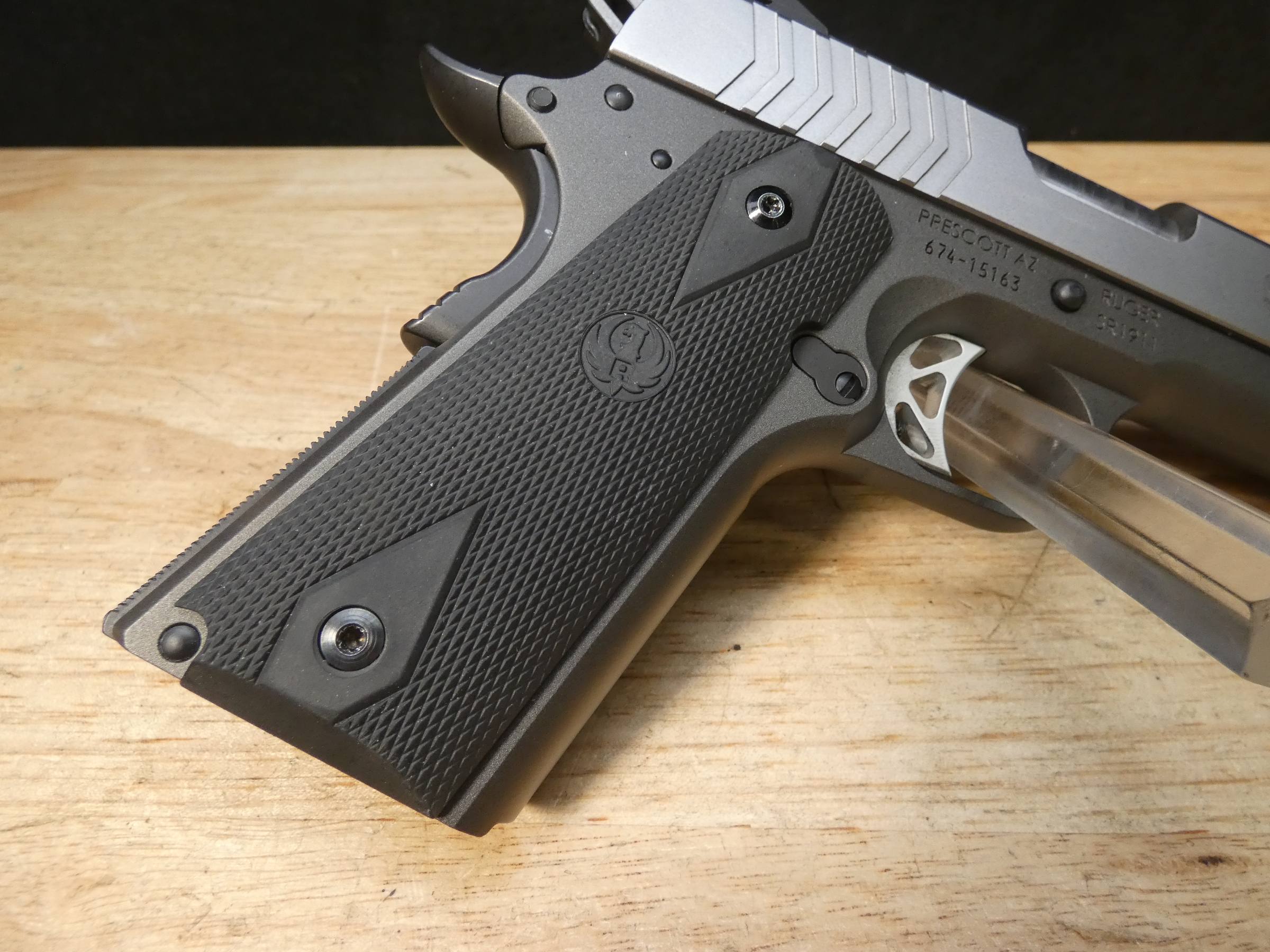 Ruger SR1911 - 9mm Luger - MFG 2026 - w/ 3 Mags & Case - SR 1911 - LOOK!-img-12