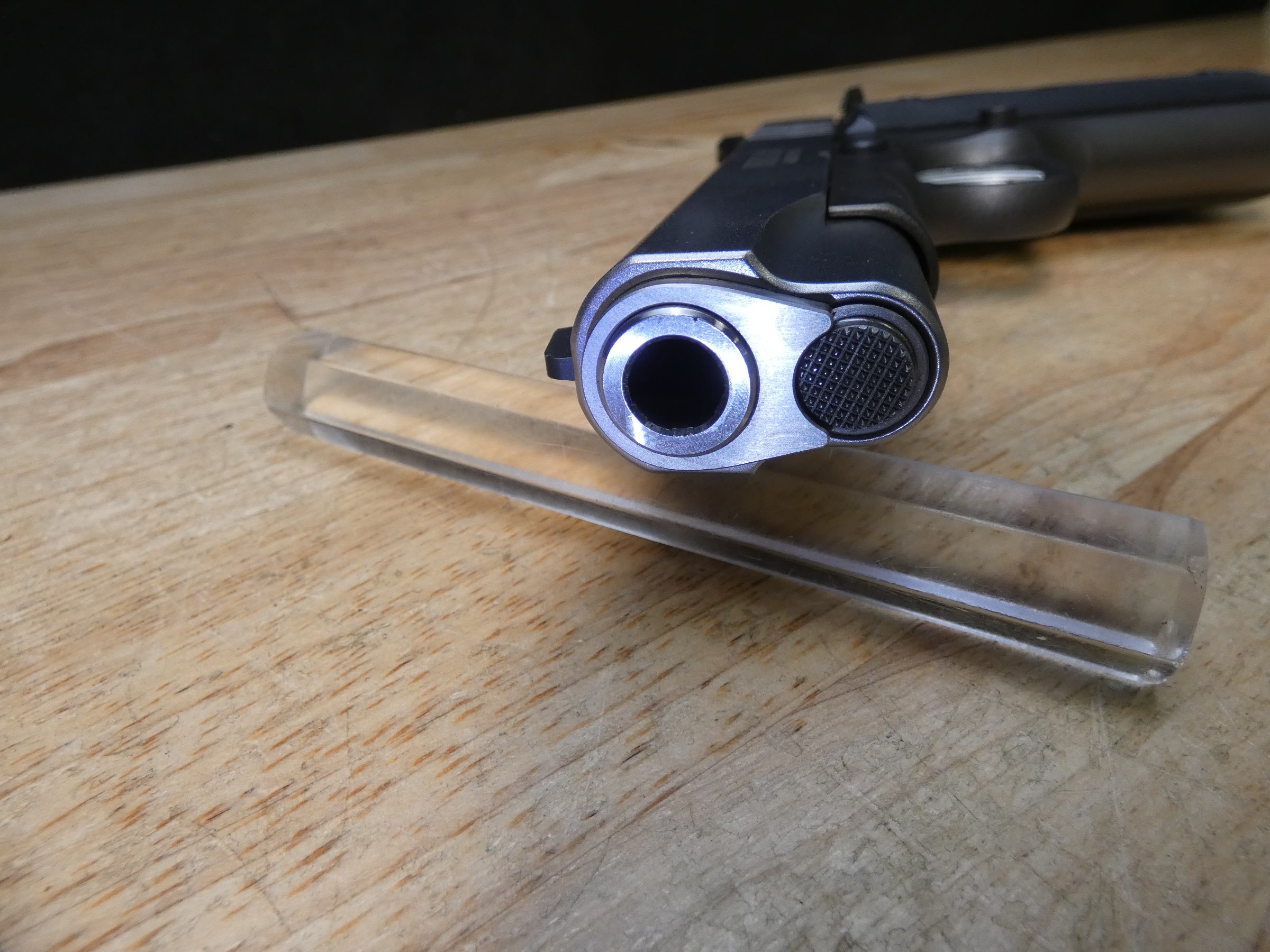 Ruger SR1911 - 9mm Luger - MFG 2026 - w/ 3 Mags & Case - SR 1911 - LOOK!-img-16