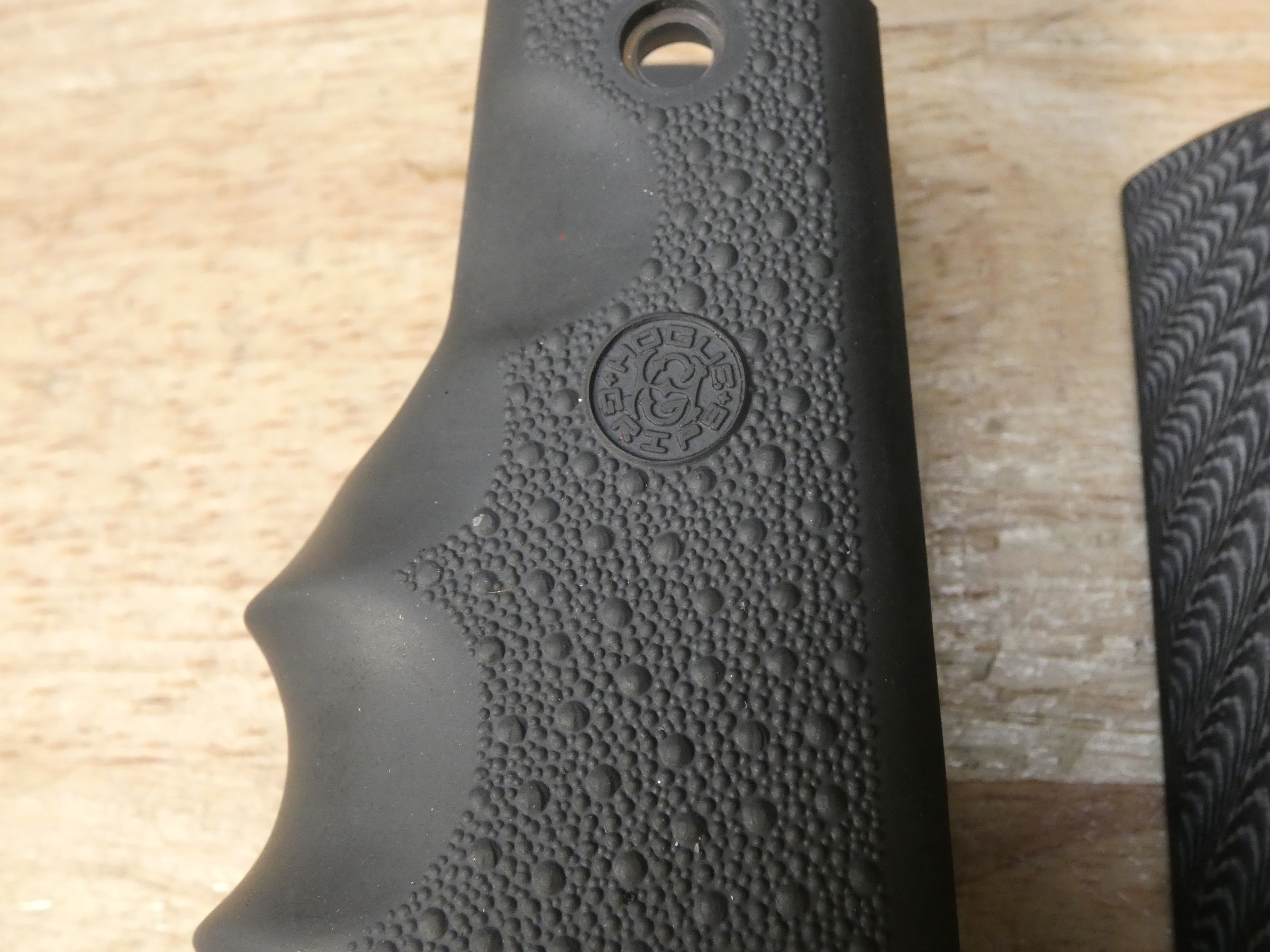 Ruger SR1911 - 9mm Luger - MFG 2026 - w/ 3 Mags & Case - SR 1911 - LOOK!-img-21
