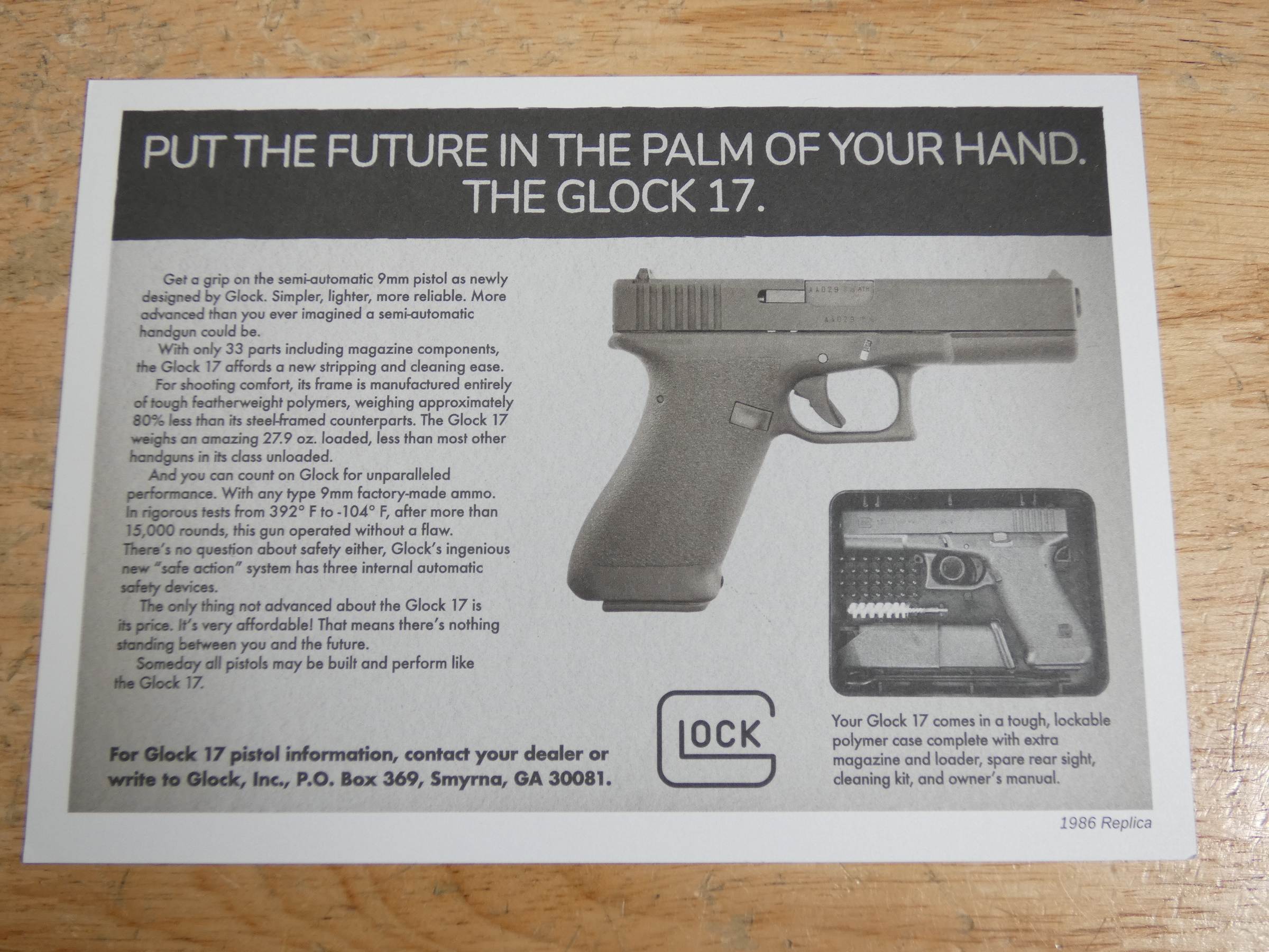 Glock 17 Gen 1 Classic - 9mm - Tupperware Case - New Production - Collector-img-25