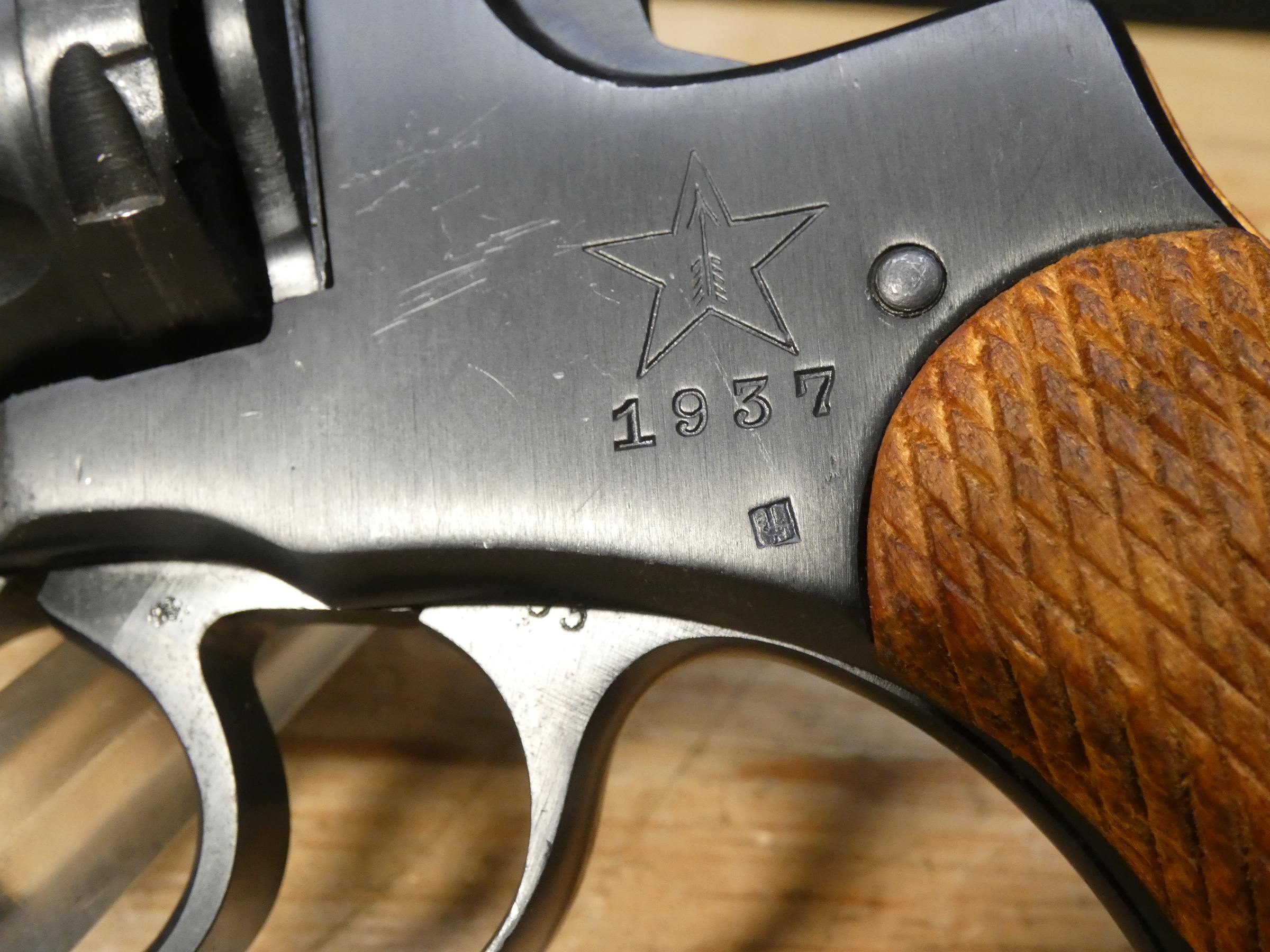 Soviet M1895 Nagant - 7.62 Nagant - w/ Holster - MFG 1937 - Comrade Classic-img-28