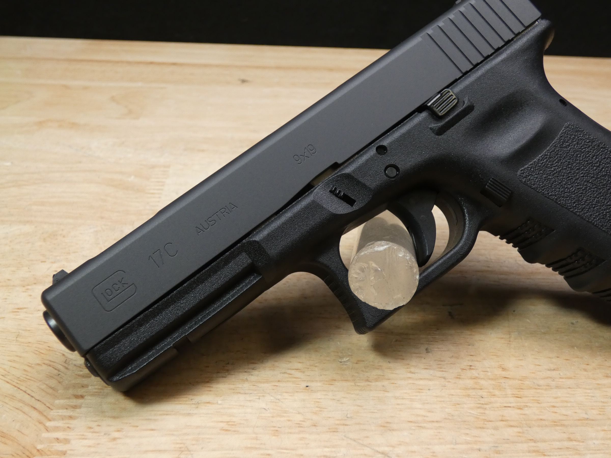 Glock 17C Gen 3 - 9mm - G17C - G17 Gen3 - XLNT w/ OG Case & MORE - C-img-2
