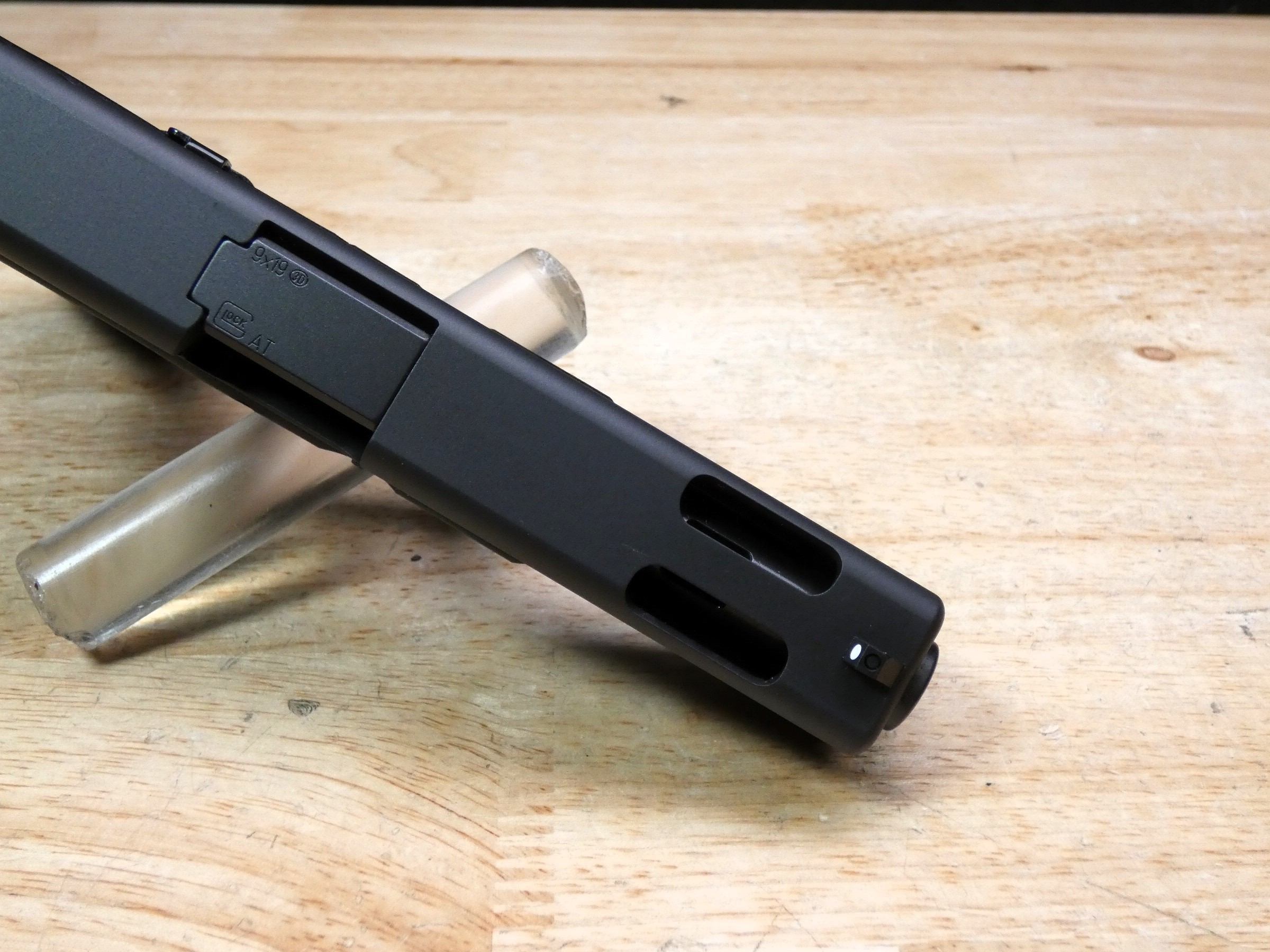 Glock 17C Gen 3 - 9mm - G17C - G17 Gen3 - XLNT w/ OG Case & MORE - C-img-7