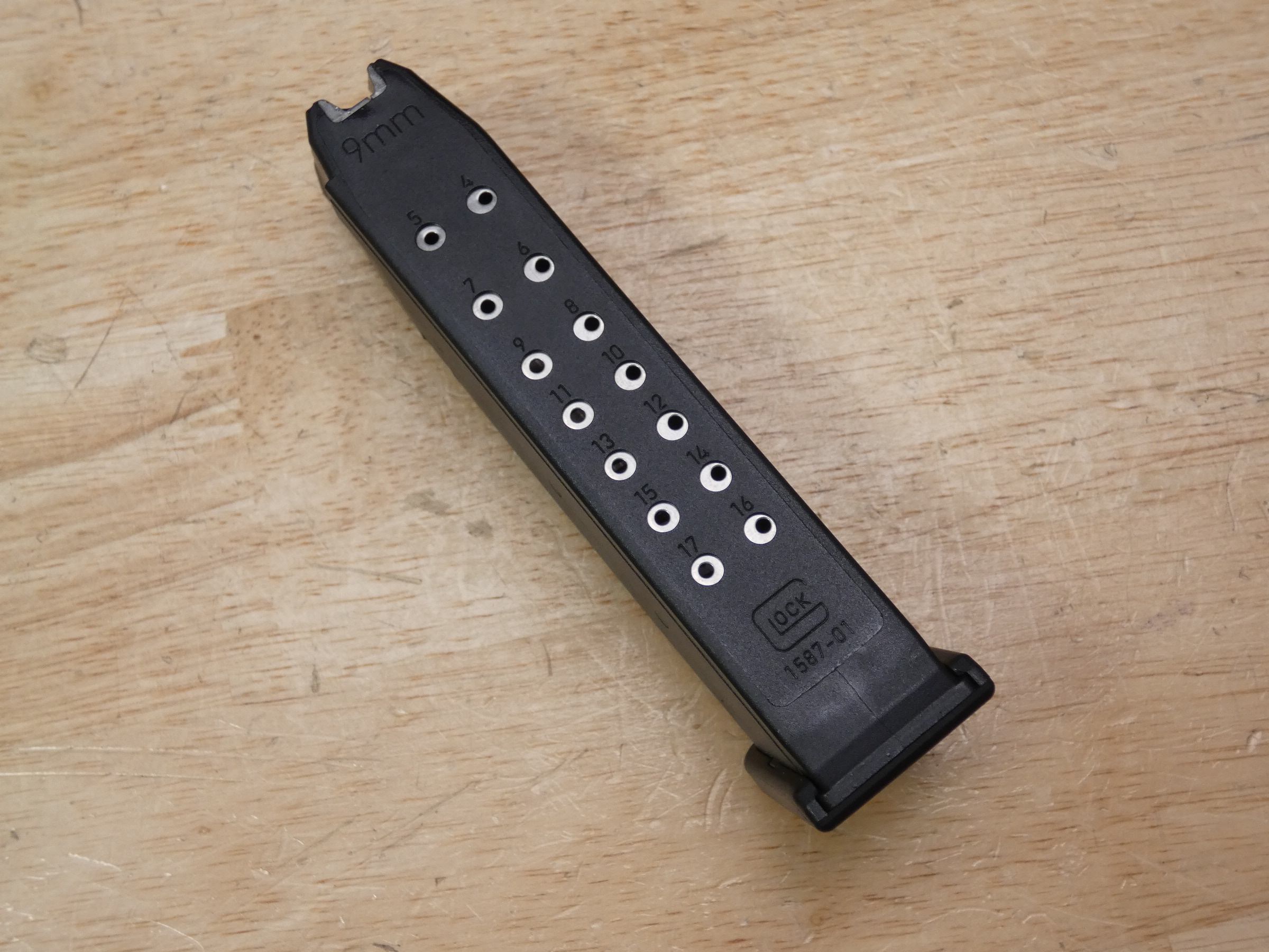 Glock 17C Gen 3 - 9mm - G17C - G17 Gen3 - XLNT w/ OG Case & MORE - C-img-19