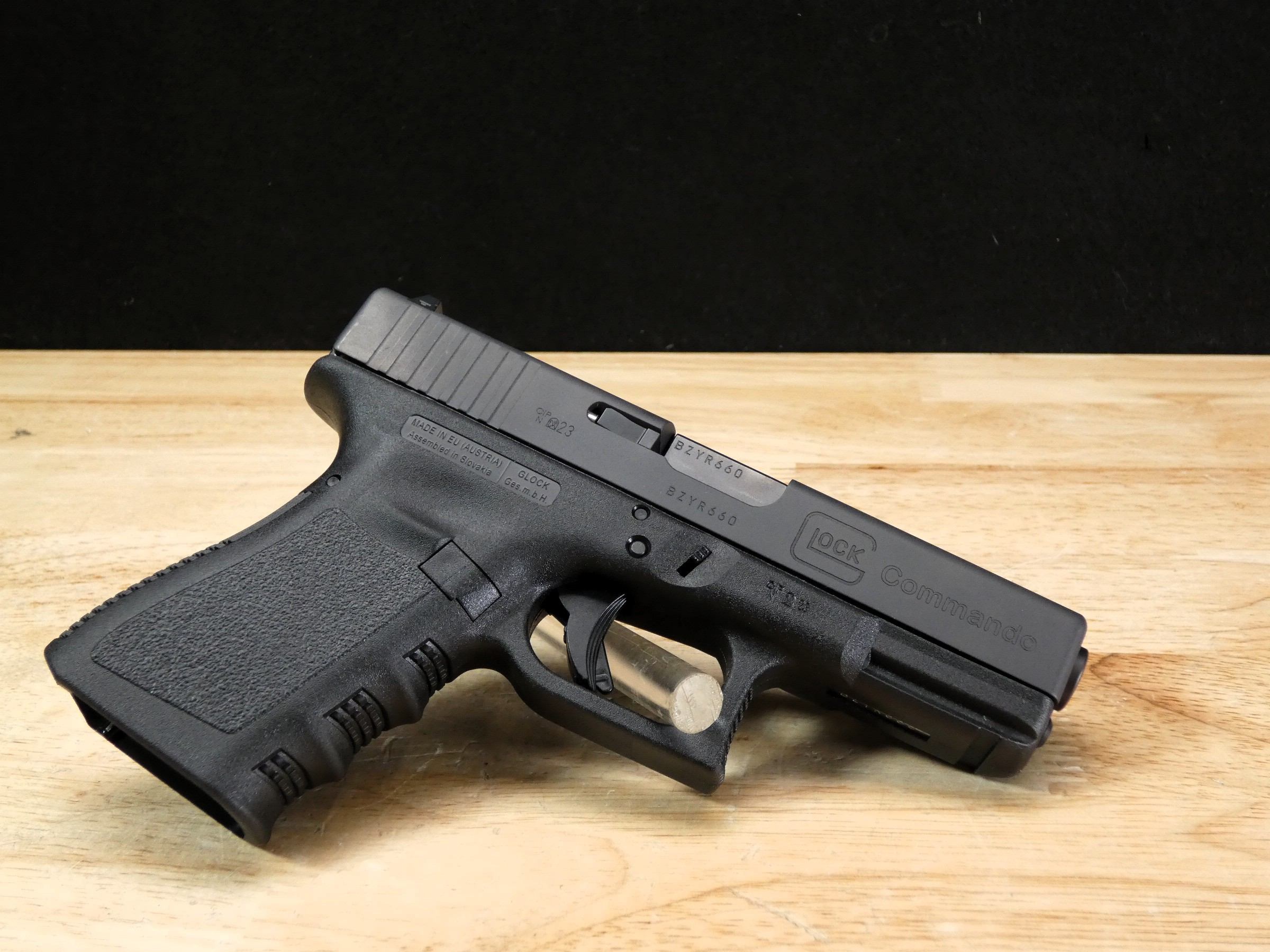 SCARCE Glock 19 Gen 3 Thai Commando - 9mm - XLNT w/ OG Case  - G19 - C-img-11