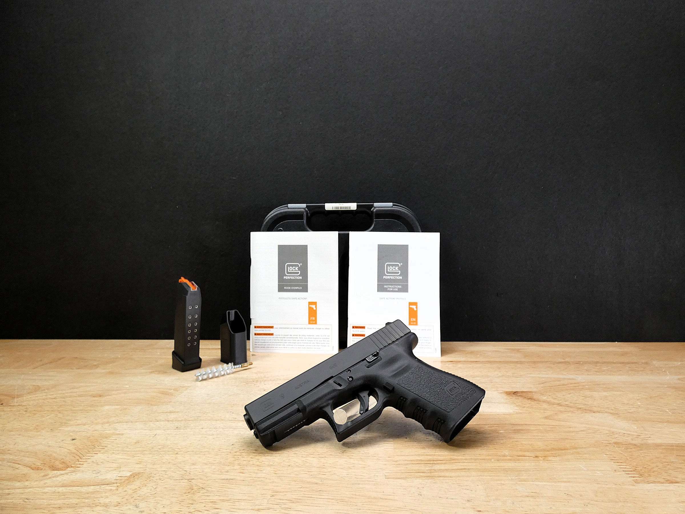 SCARCE Glock 19 Gen 3 Thai Commando - 9mm - XLNT w/ OG Case  - G19 - C-img-1