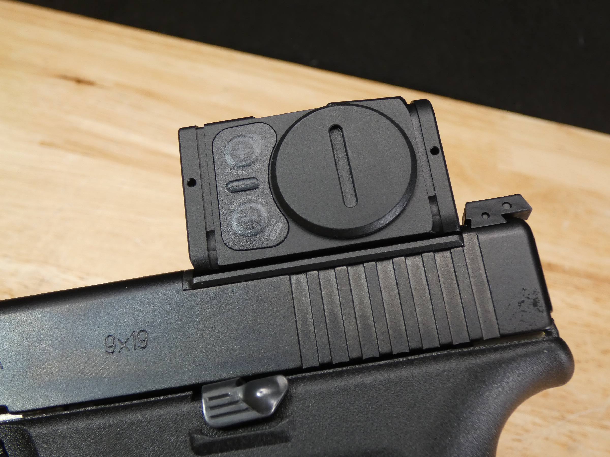 Glock 17L Gen 5 MOS - 9mm - w/ OG Case & Aimpoint Acro P-2 - C-img-6