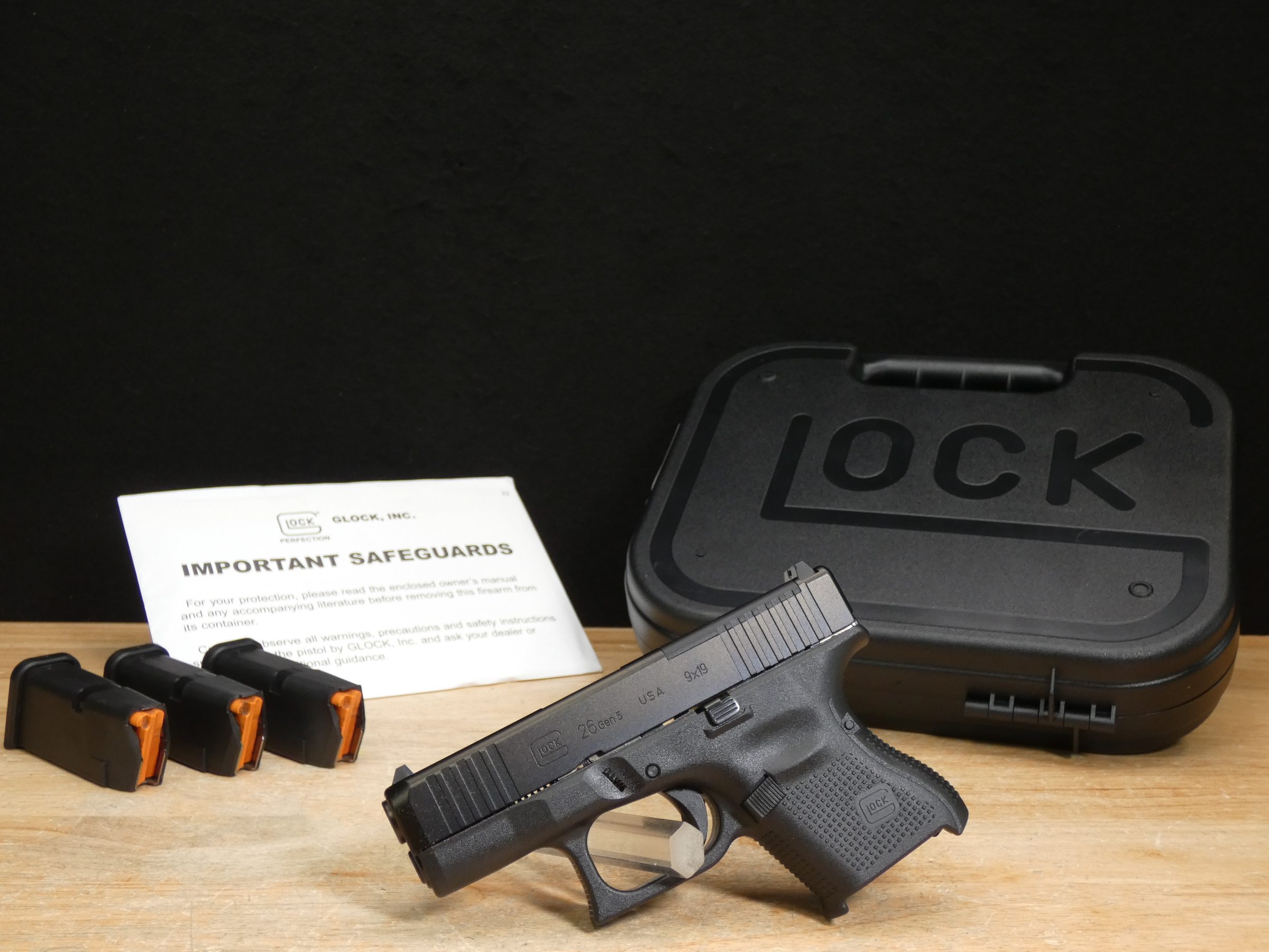 Glock 26 Gen 5 MOS - 9mm - OG Case - 3 Mags - Sub-Compact - Steel Slide - C-img-1