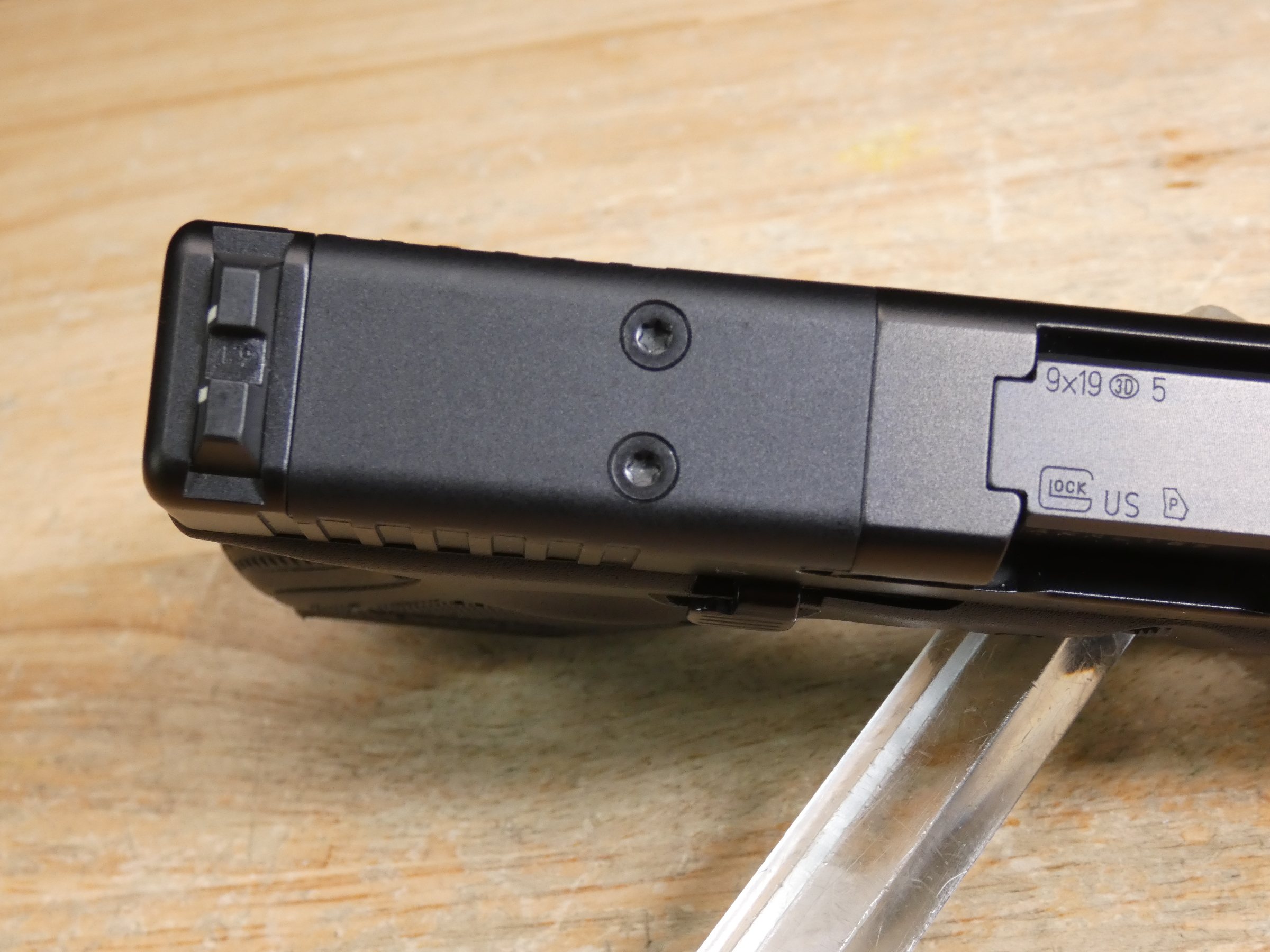 Glock 26 Gen 5 MOS - 9mm - OG Case - 3 Mags - Sub-Compact - Steel Slide - C-img-14