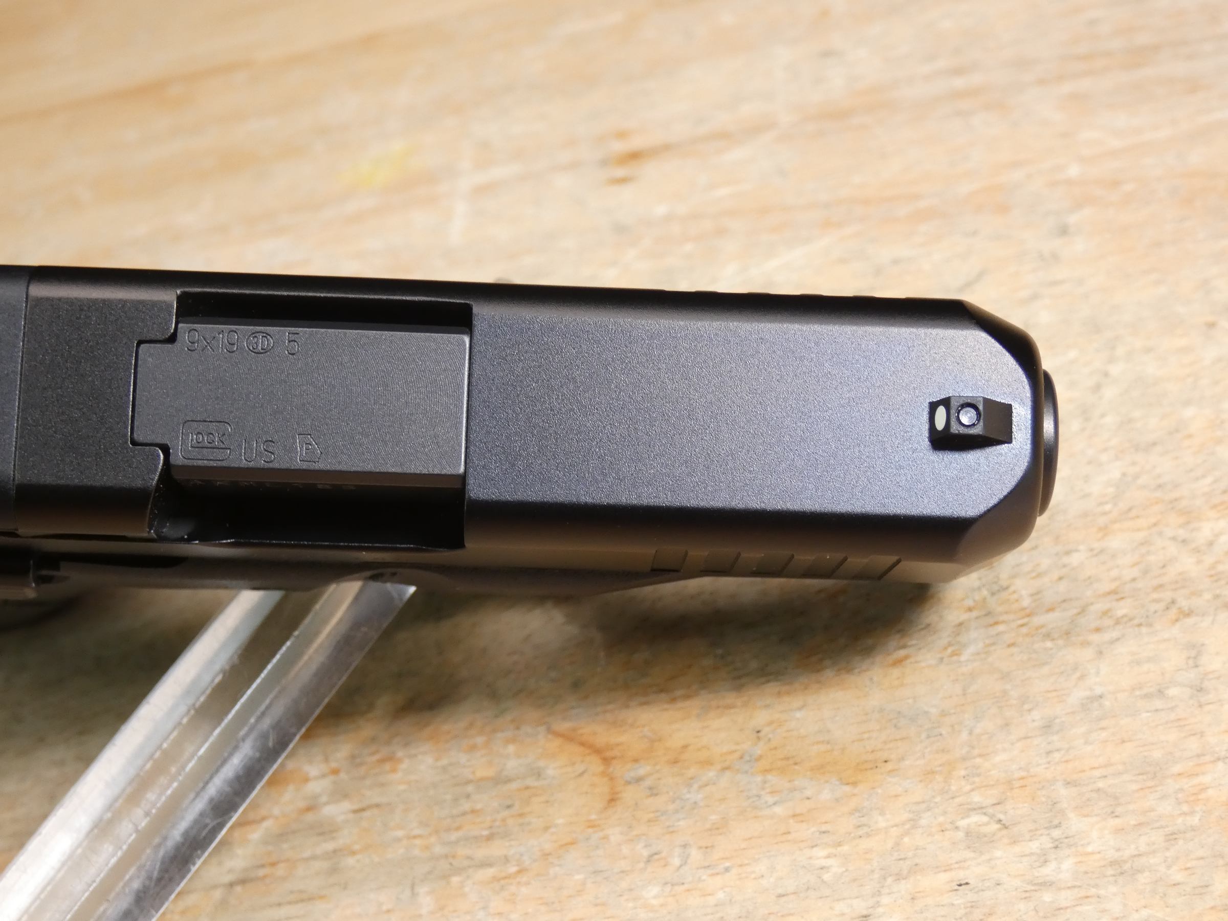 Glock 26 Gen 5 MOS - 9mm - OG Case - 3 Mags - Sub-Compact - Steel Slide - C-img-15