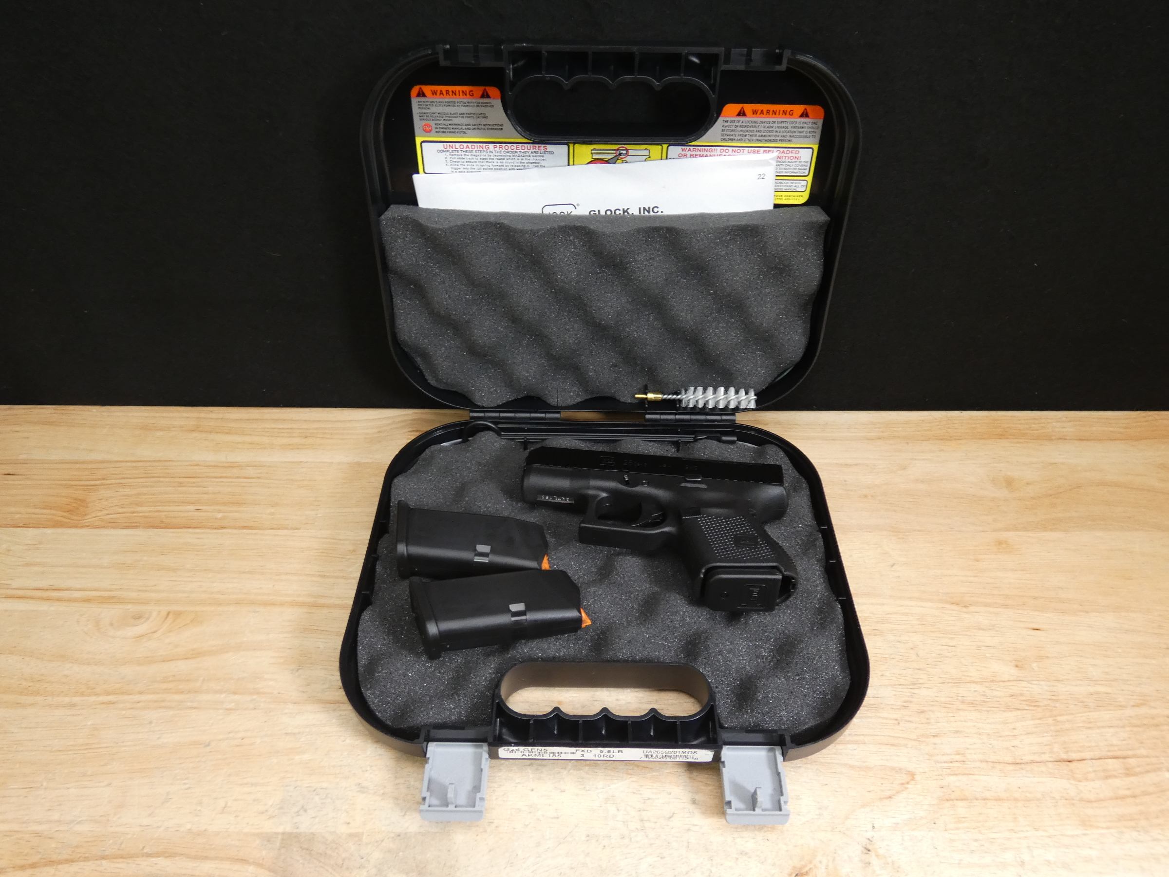 Glock 26 Gen 5 MOS - 9mm - OG Case - 3 Mags - Sub-Compact - Steel Slide - C-img-25