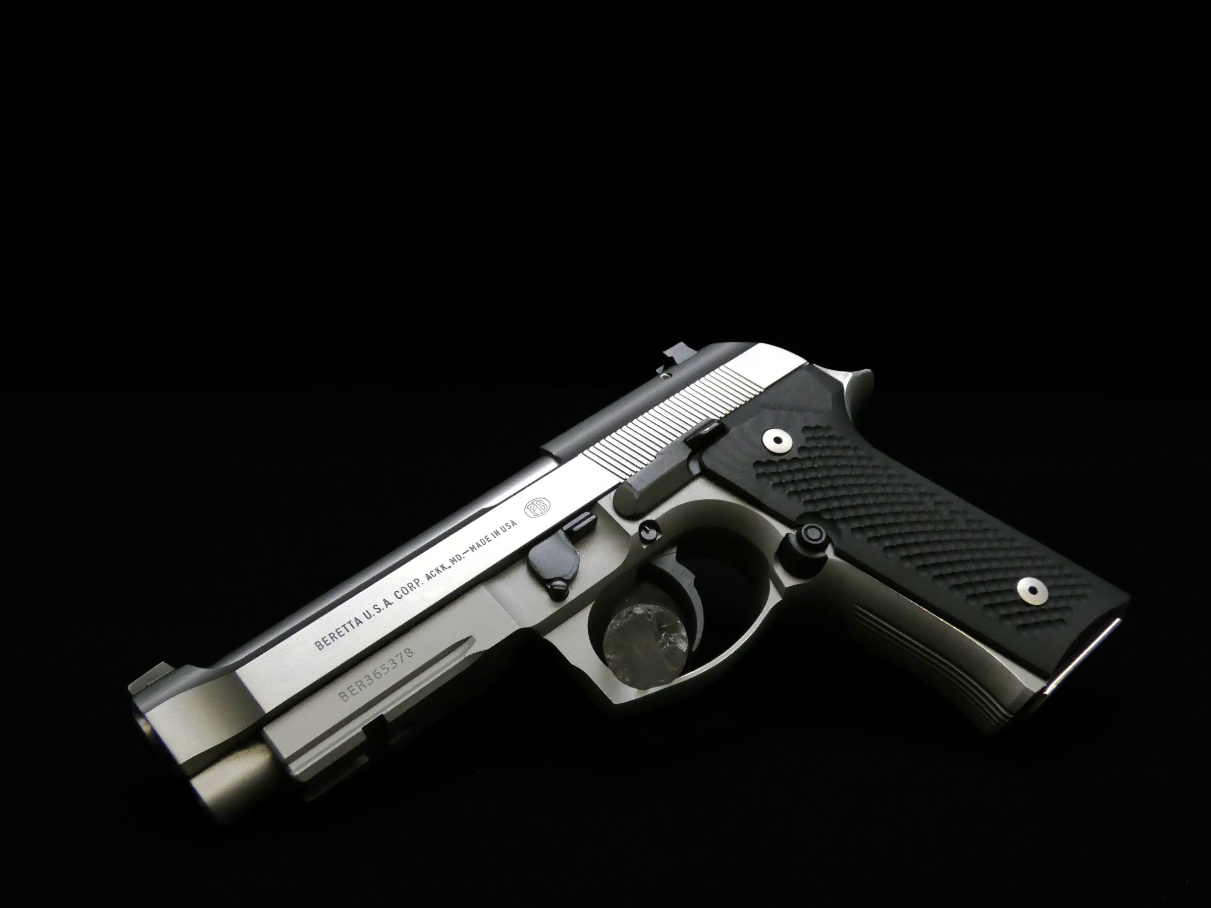 RARE Beretta 96D Vertec Inox - .40 S&W - Stainless 96 D w/ Mags - 2004 - C-img-1