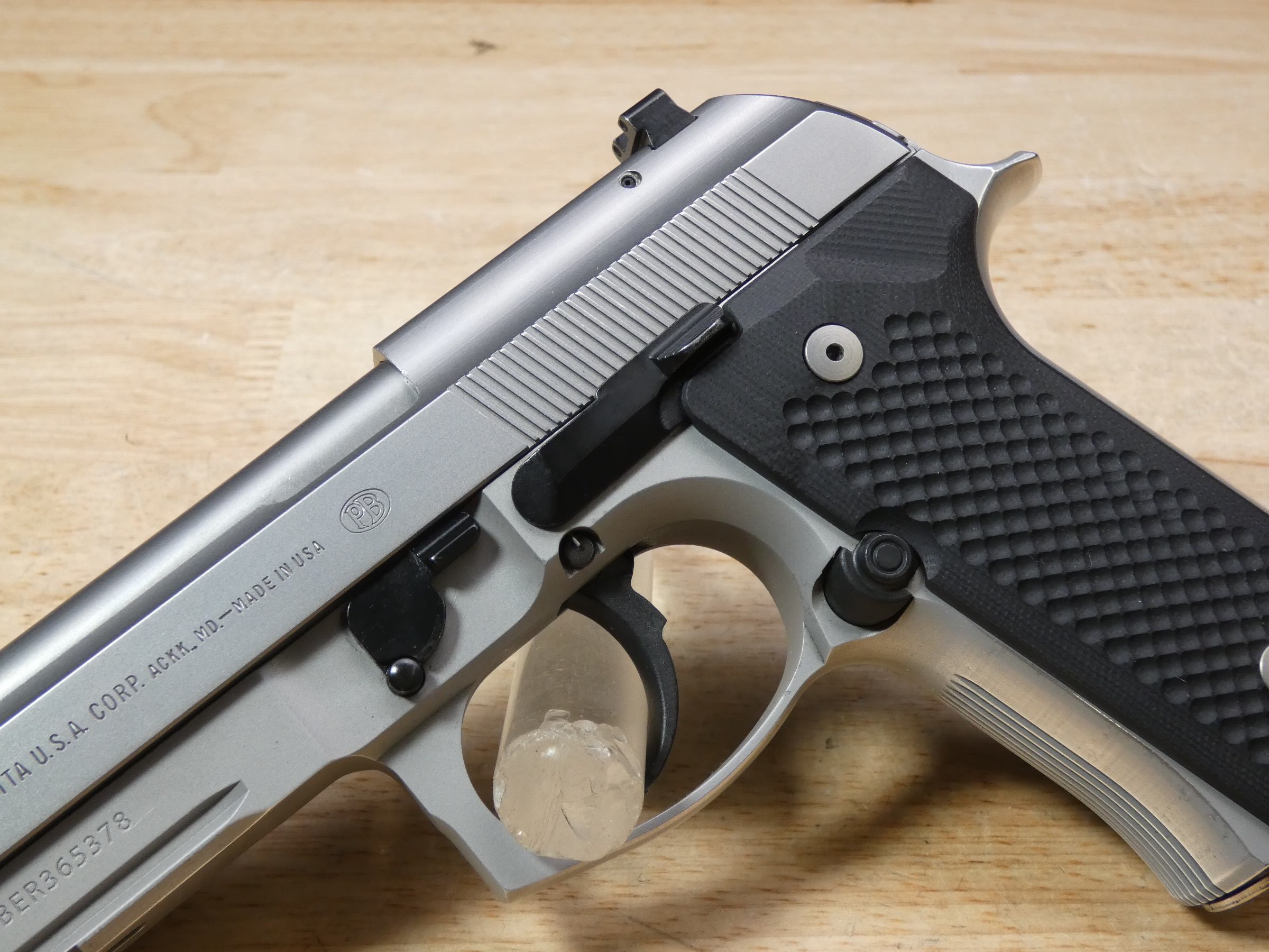 RARE Beretta 96D Vertec Inox - .40 S&W - Stainless 96 D w/ Mags - 2004 - C-img-4
