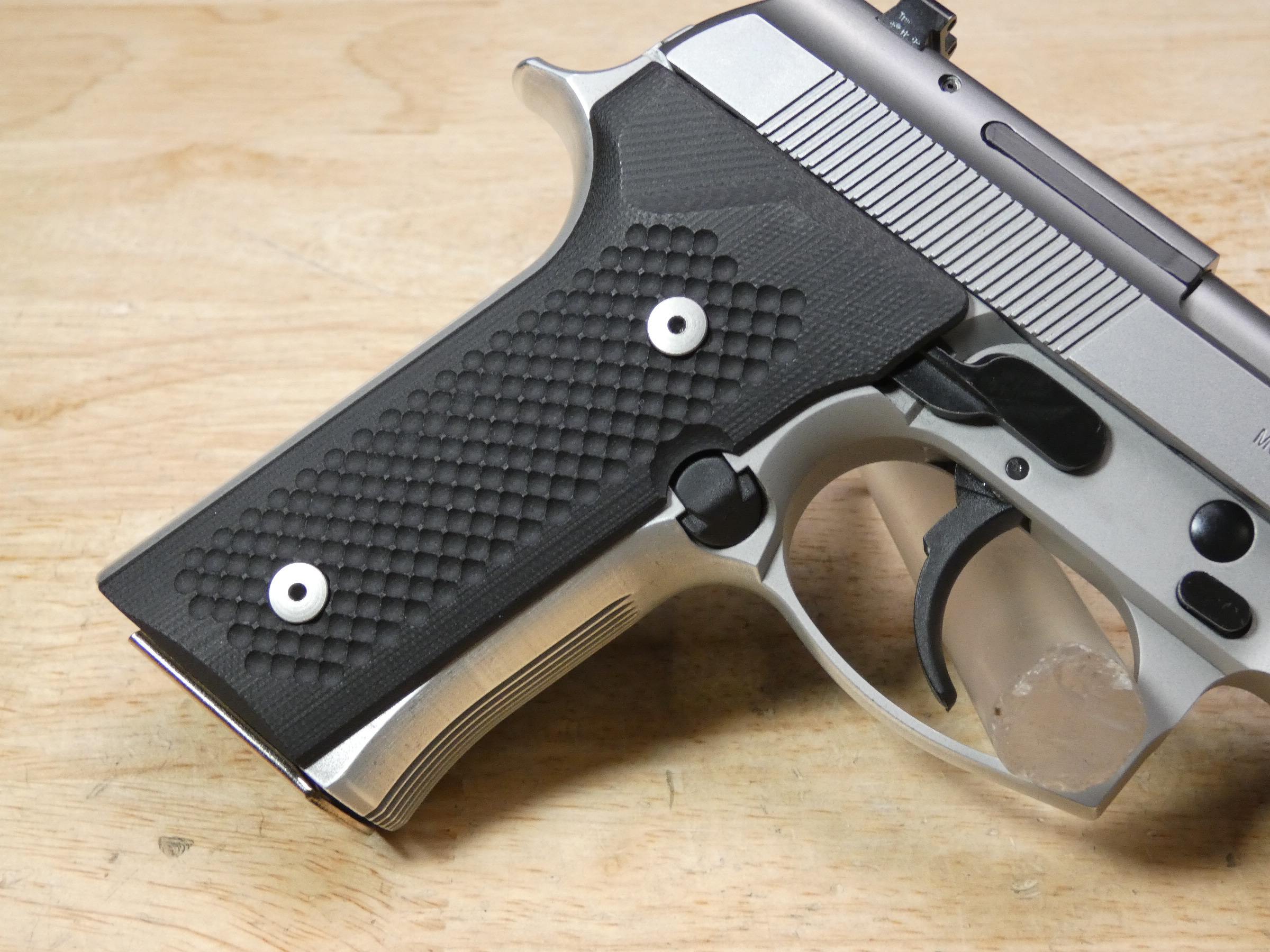 RARE Beretta 96D Vertec Inox - .40 S&W - Stainless 96 D w/ Mags - 2004 - C-img-12
