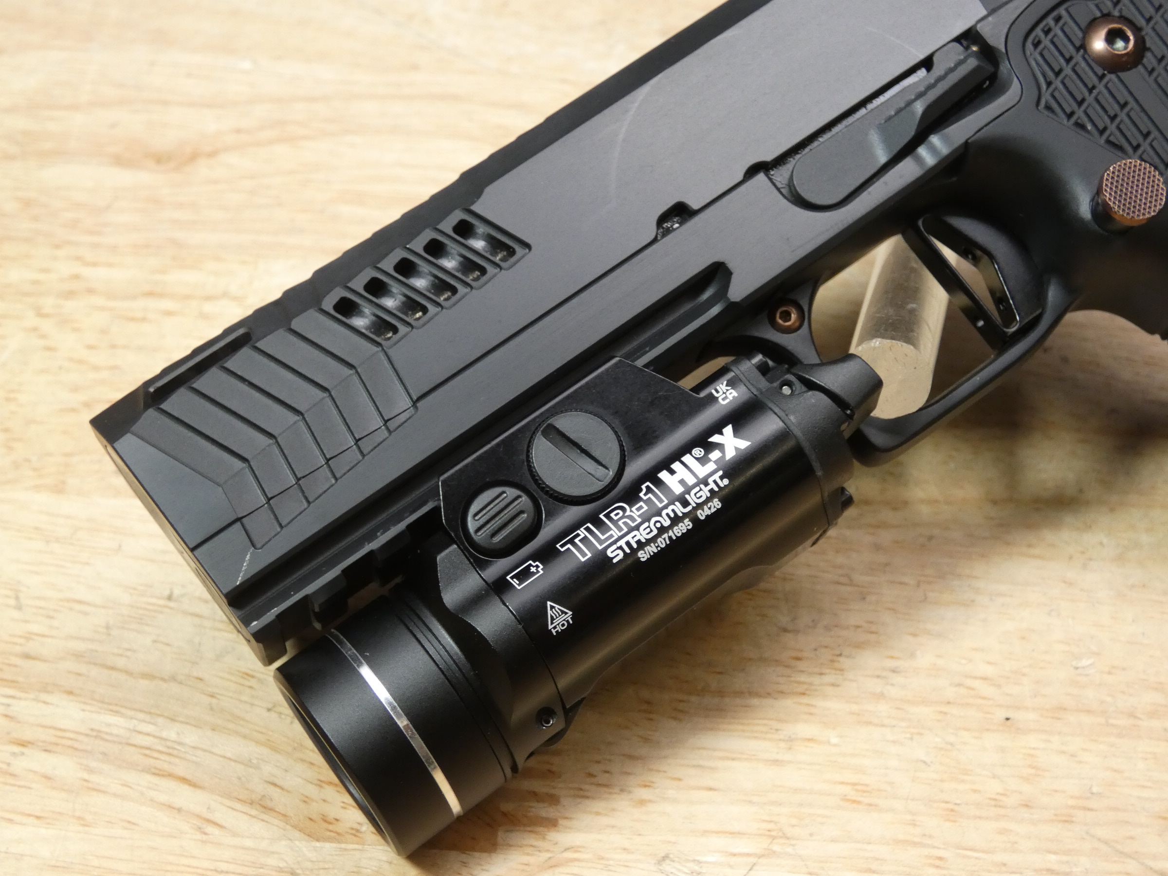 SCARCE Dark Forge Wraith 2011 - 9mm - w/ Trijicon SRO & Streamlight TLR - C-img-4