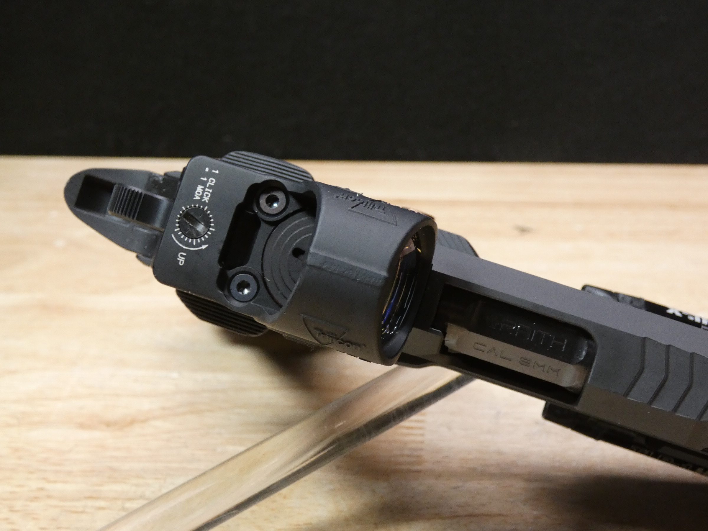 SCARCE Dark Forge Wraith 2011 - 9mm - w/ Trijicon SRO & Streamlight TLR - C-img-9