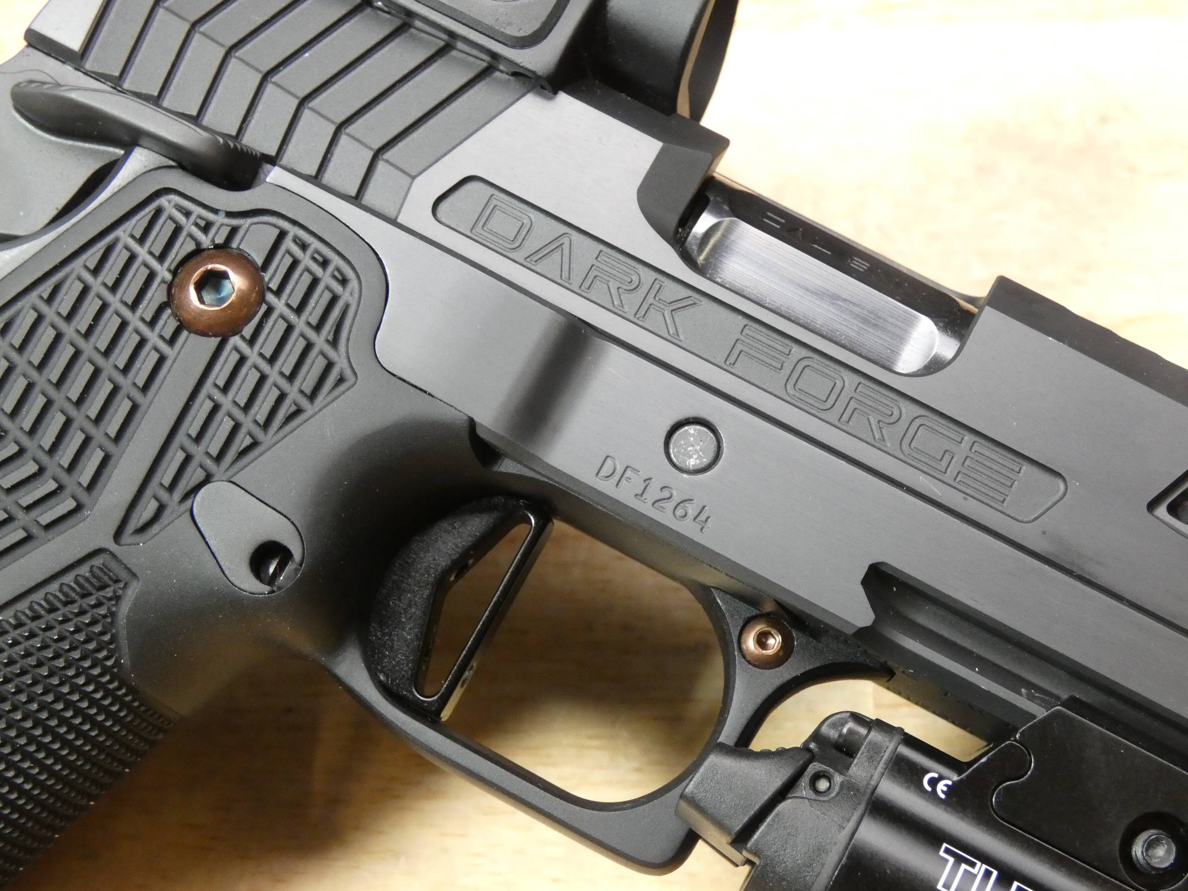 SCARCE Dark Forge Wraith 2011 - 9mm - w/ Trijicon SRO & Streamlight TLR - C-img-23