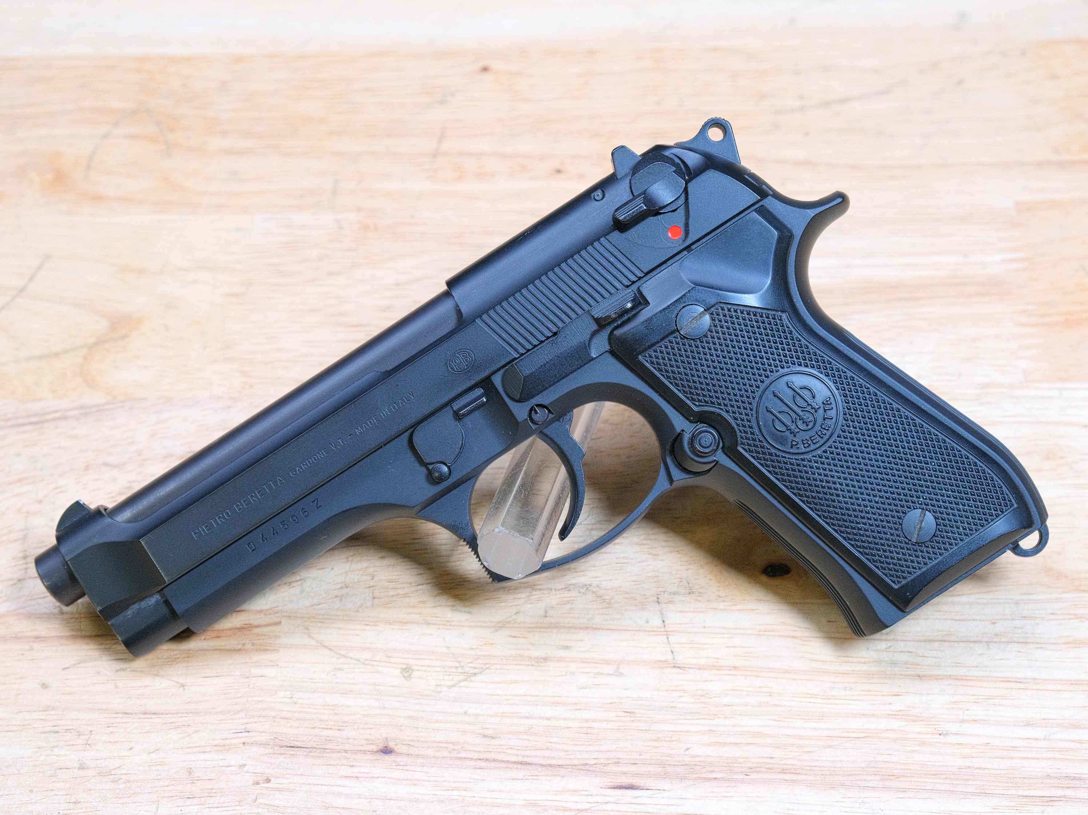 Beretta 92F - 9mm - 92 F - M9 - NICE w/ OG Case & 2 Mags - MFG 1988 - C-img-3