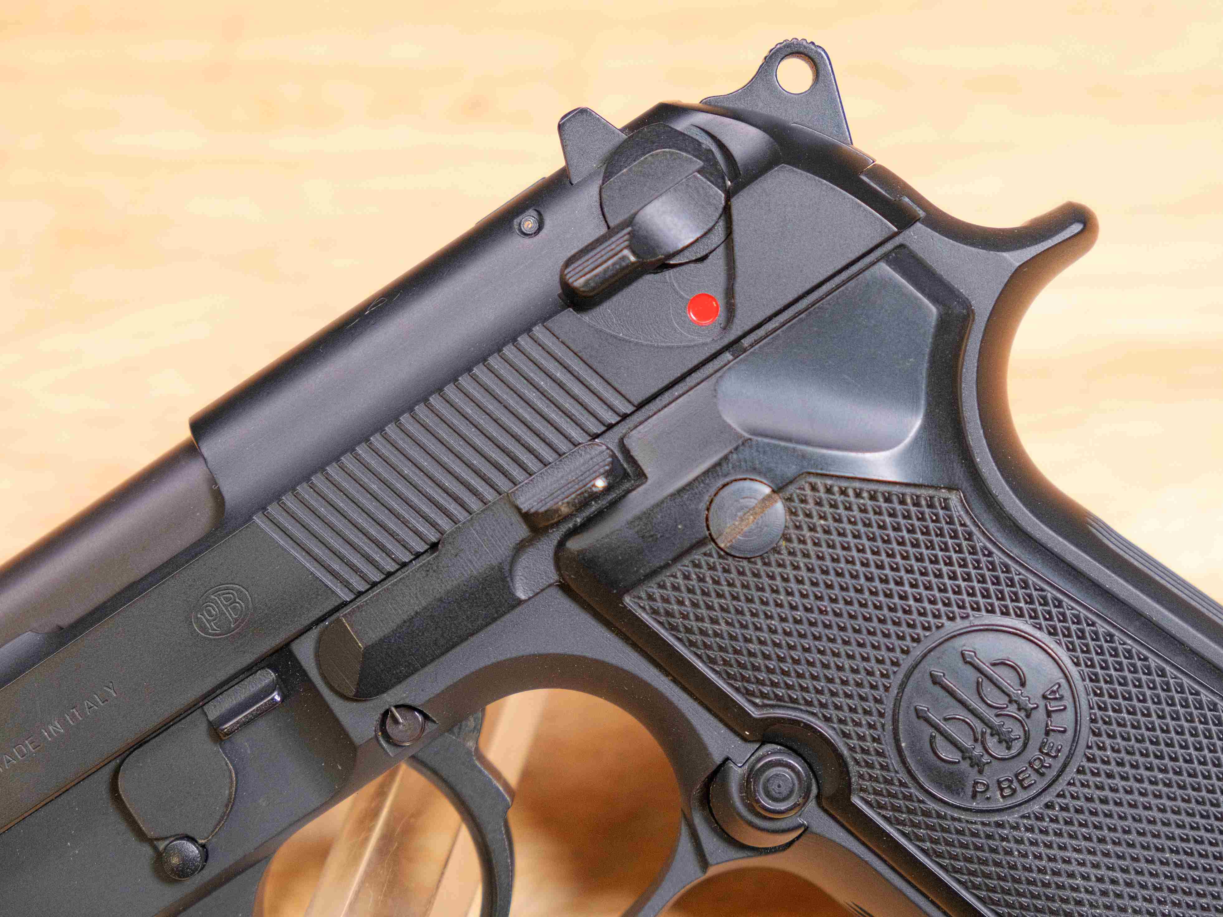 Beretta 92F - 9mm - 92 F - M9 - NICE w/ OG Case & 2 Mags - MFG 1988 - C-img-5