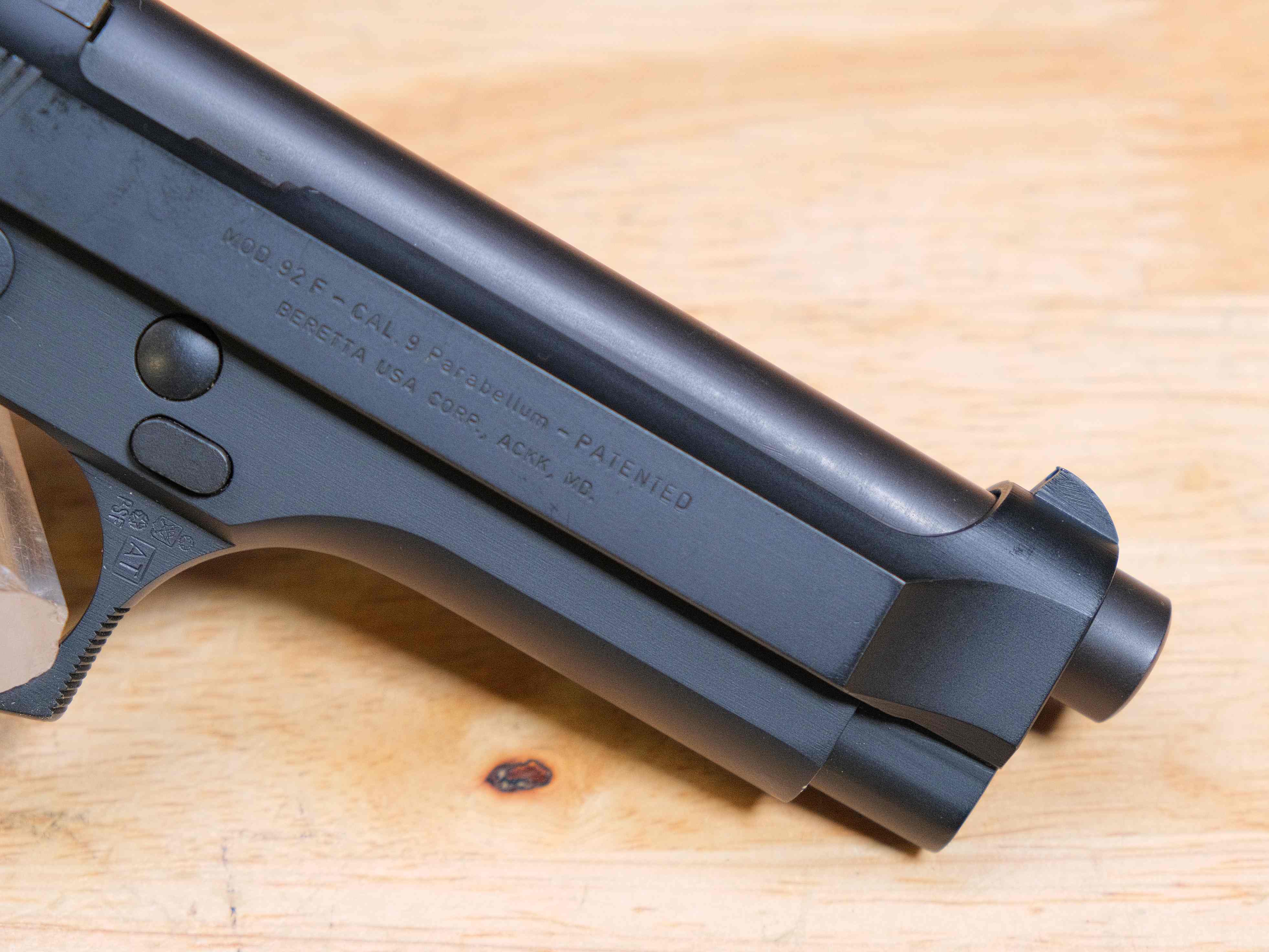 Beretta 92F - 9mm - 92 F - M9 - NICE w/ OG Case & 2 Mags - MFG 1988 - C-img-9