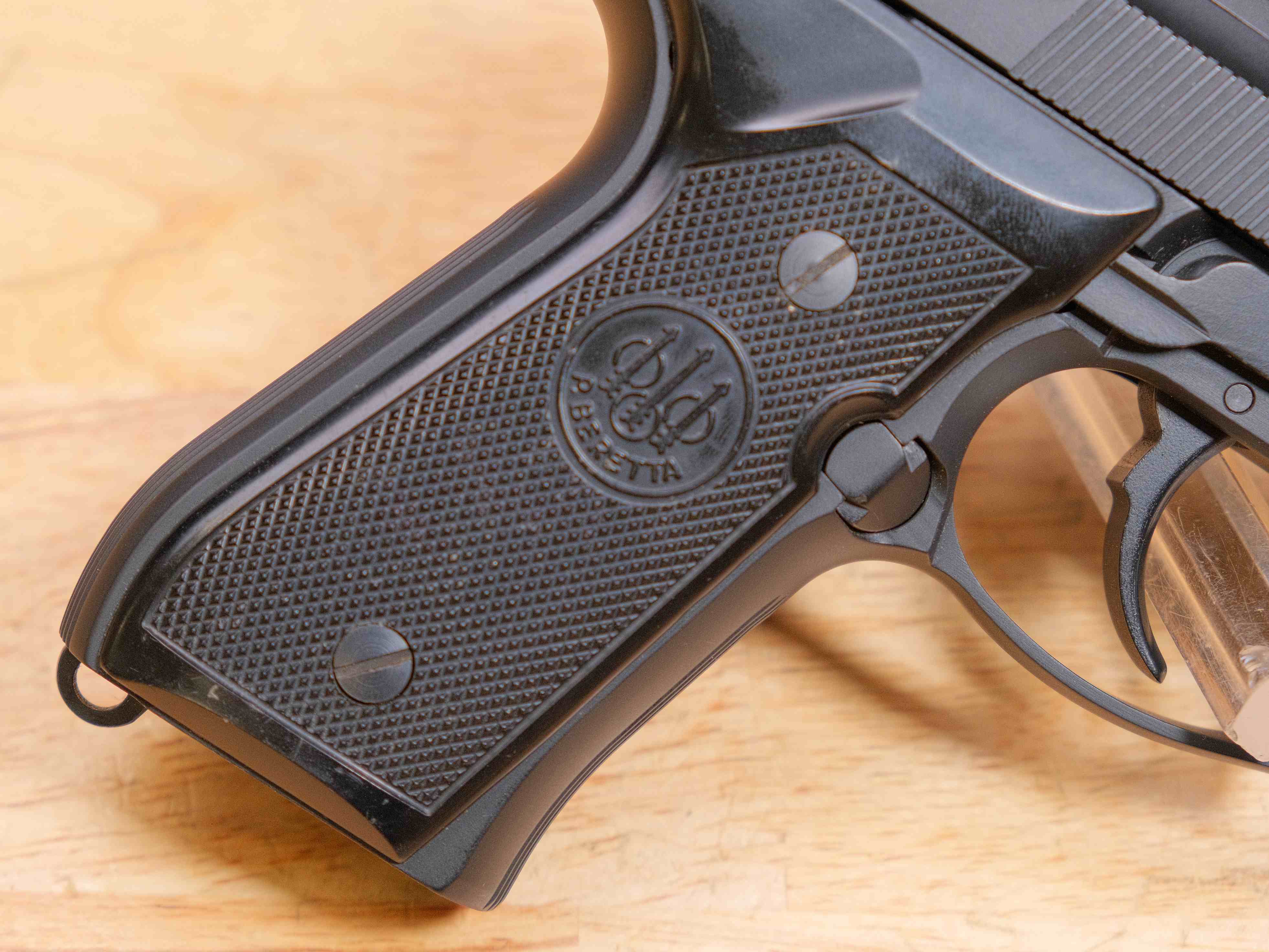 Beretta 92F - 9mm - 92 F - M9 - NICE w/ OG Case & 2 Mags - MFG 1988 - C-img-11