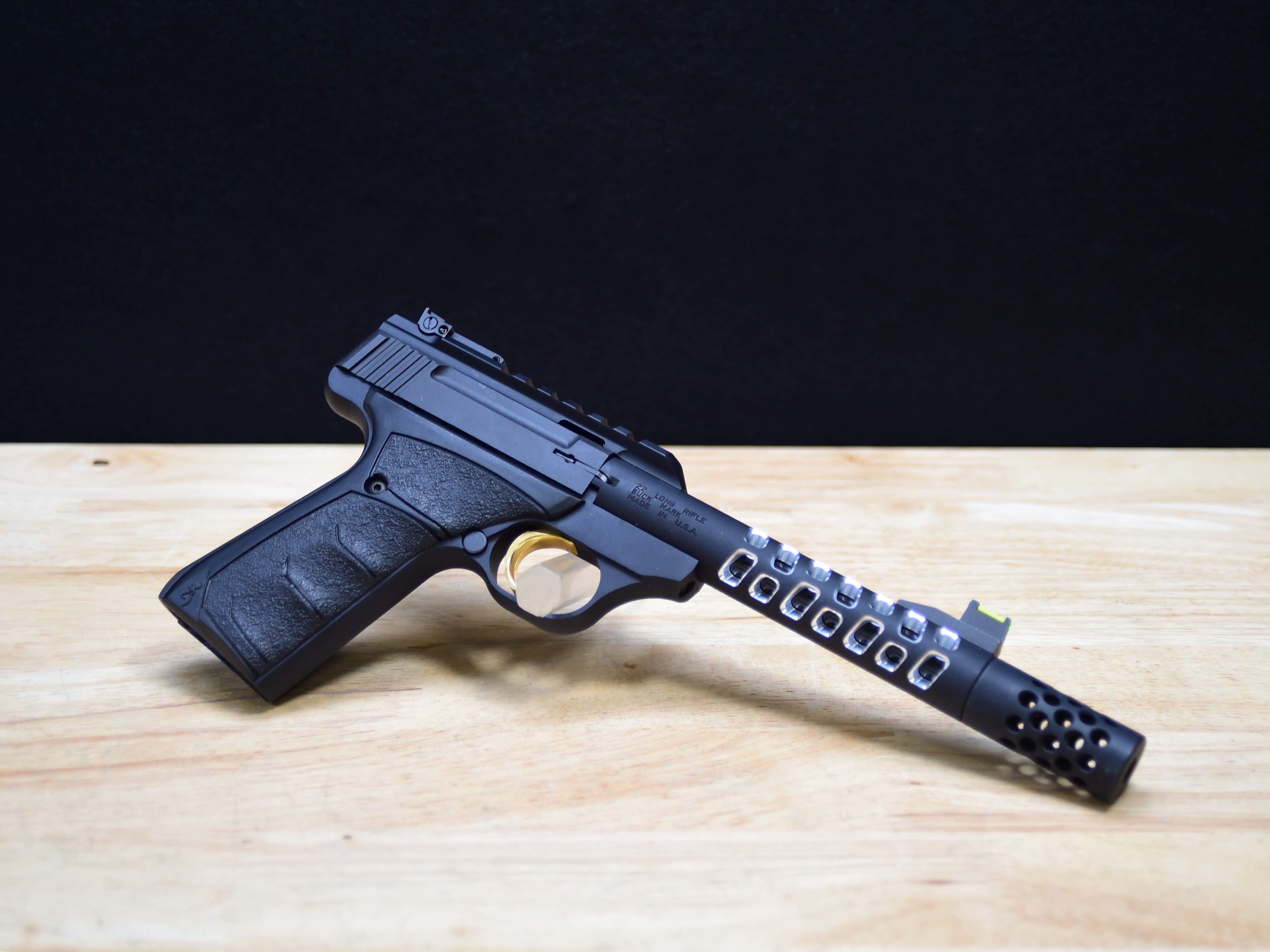 Browning Buckmark Vision UFX - .22 LR - w/ Soft Case & Mags - Buck Mark -C -img-12