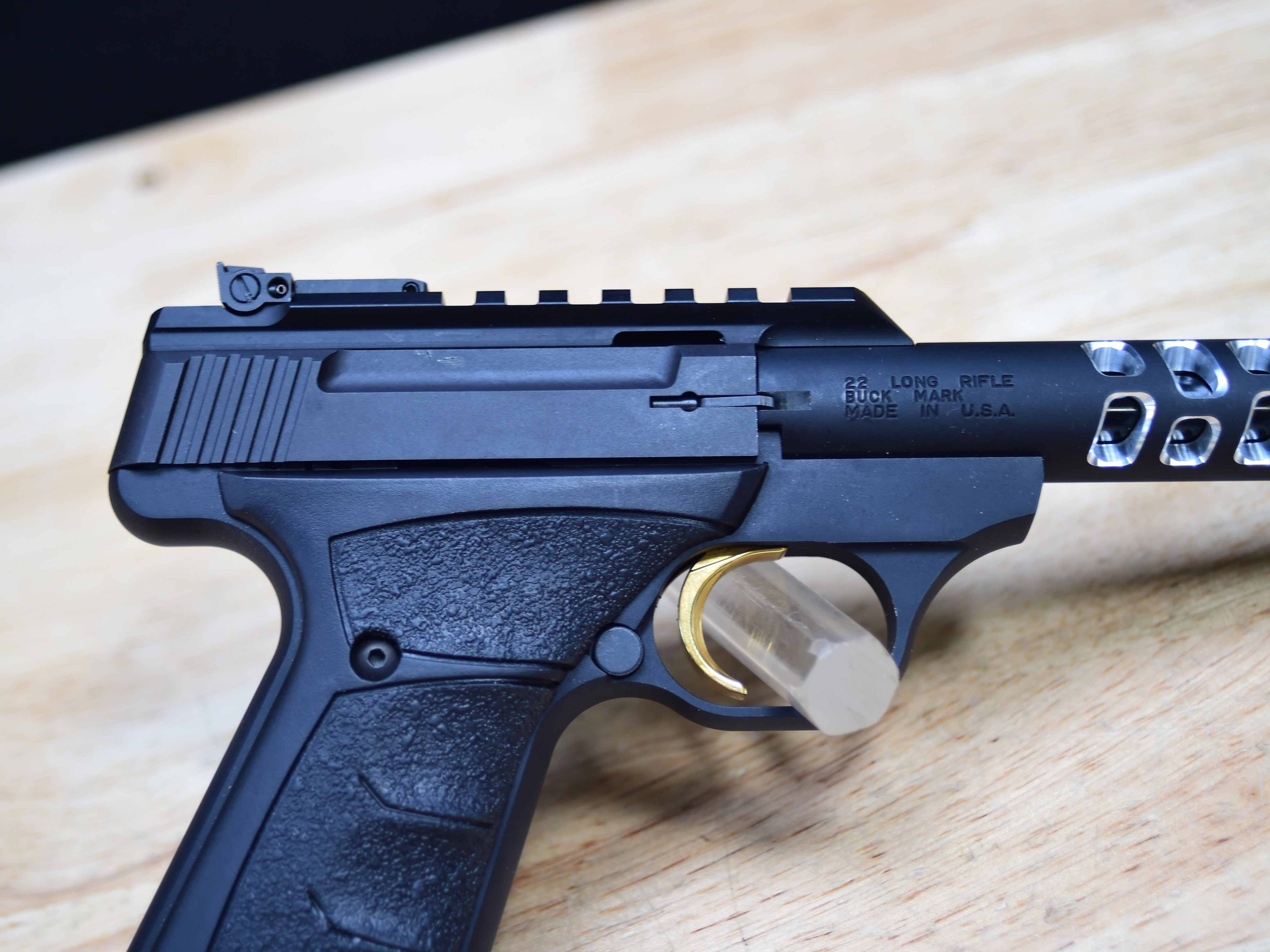 Browning Buckmark Vision UFX - .22 LR - w/ Soft Case & Mags - Buck Mark -C -img-14
