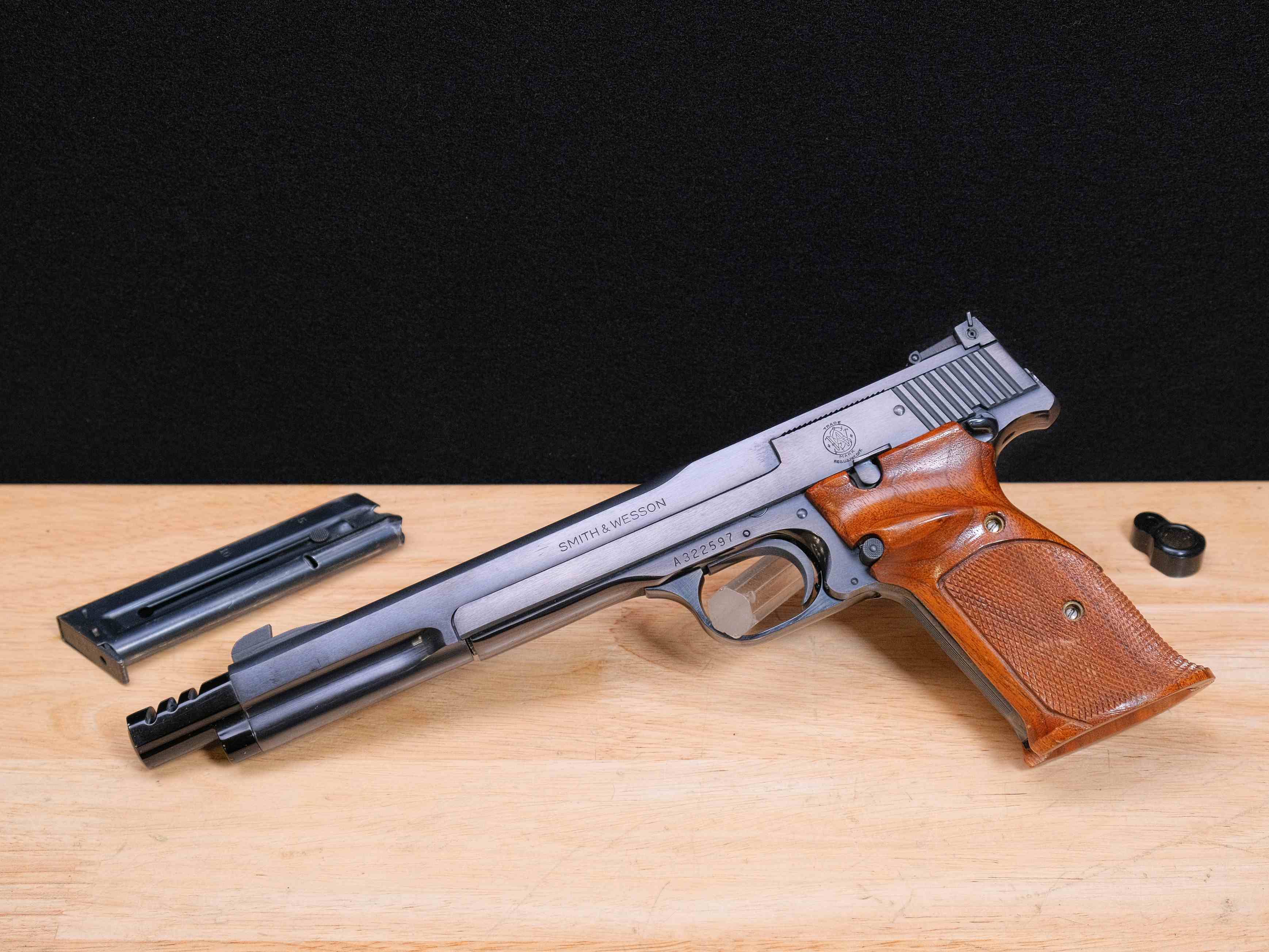 Smith & Wesson Model 41 - .22 LR - S&W Target 22 - Original Box! - C-img-1