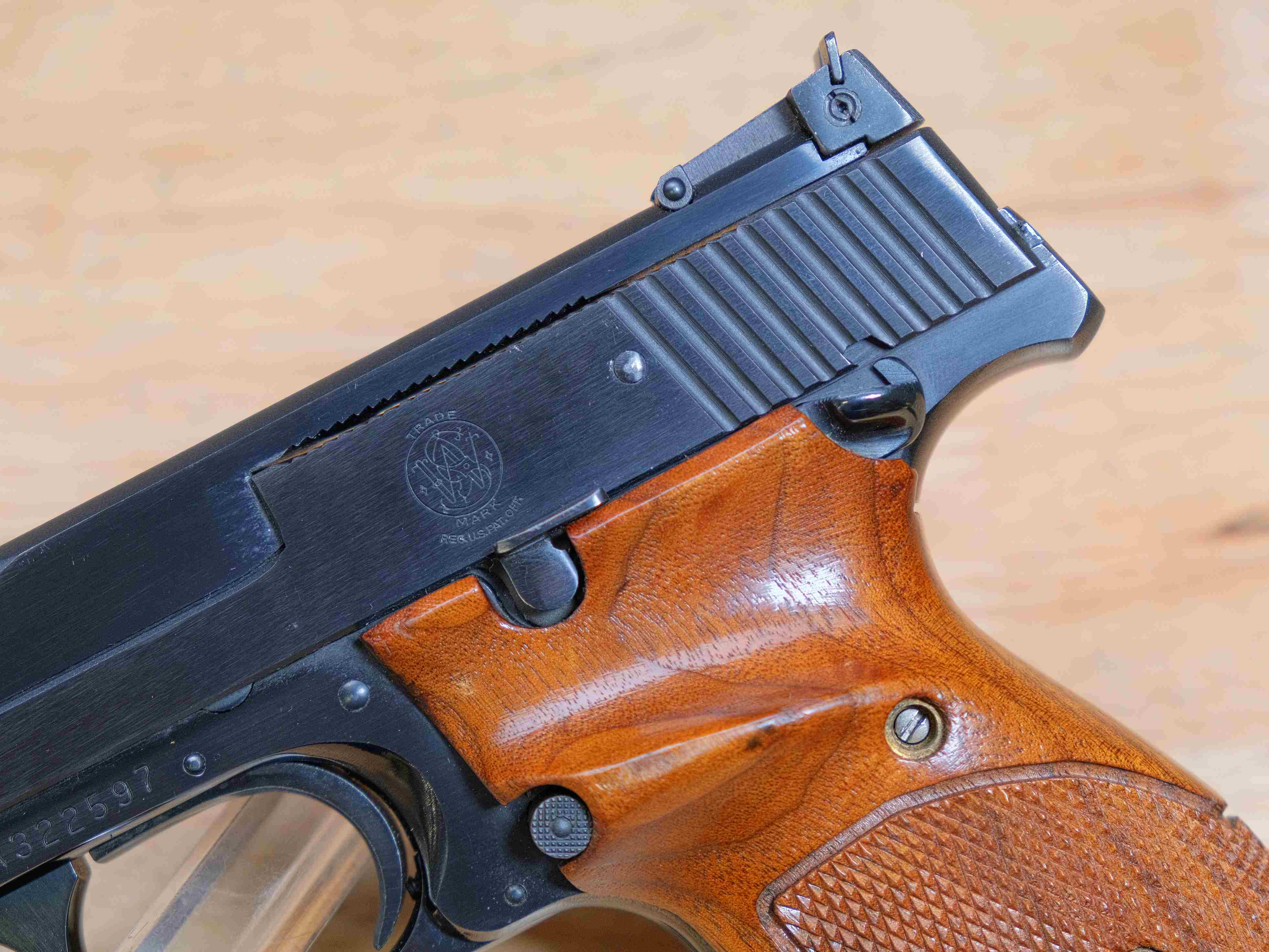 Smith & Wesson Model 41 - .22 LR - S&W Target 22 - Original Box! - C-img-6