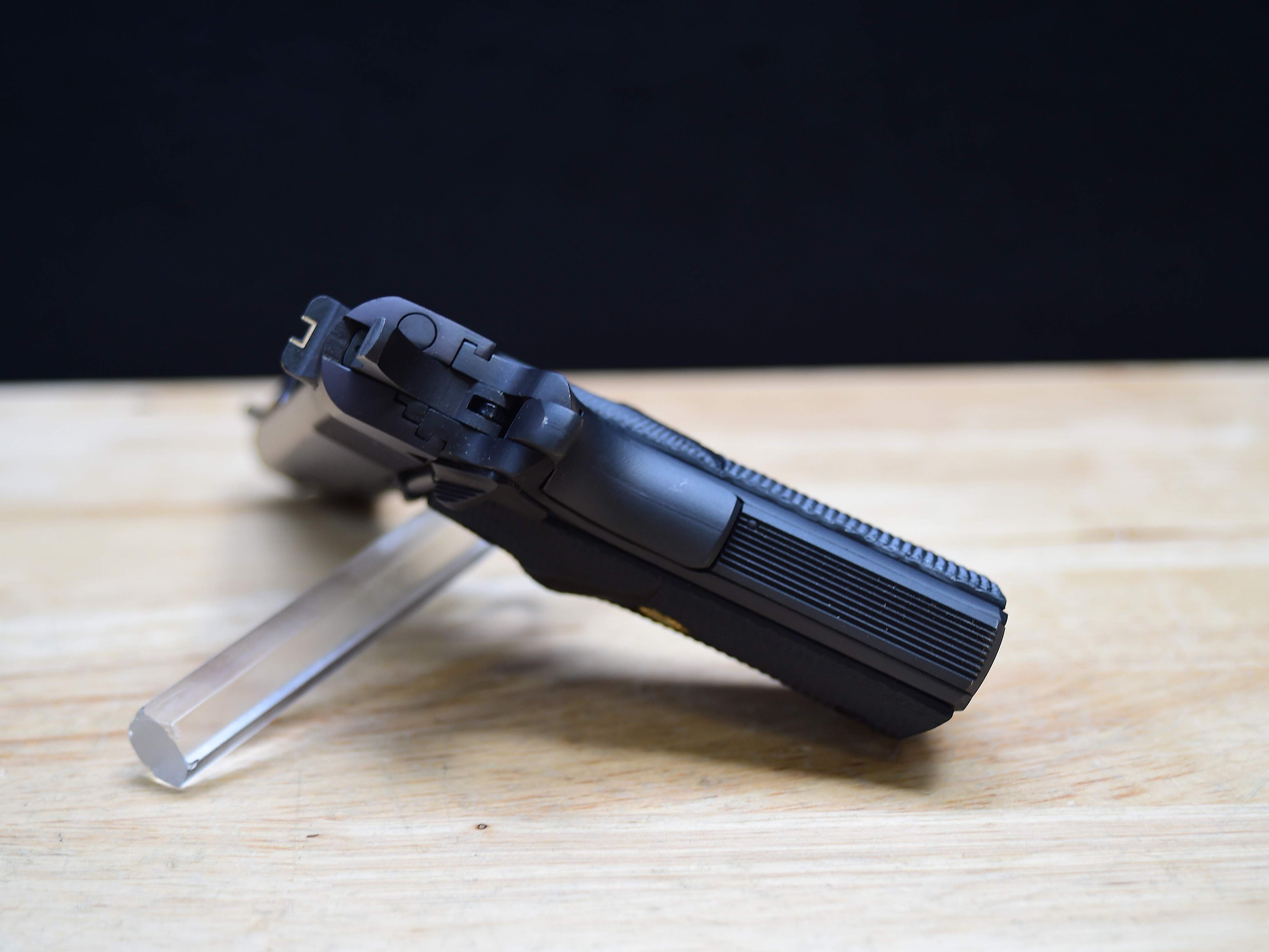 Colt Combat Government Model MKIV Series 80 1911 - .45 ACP - MFG 1984 - C-img-5