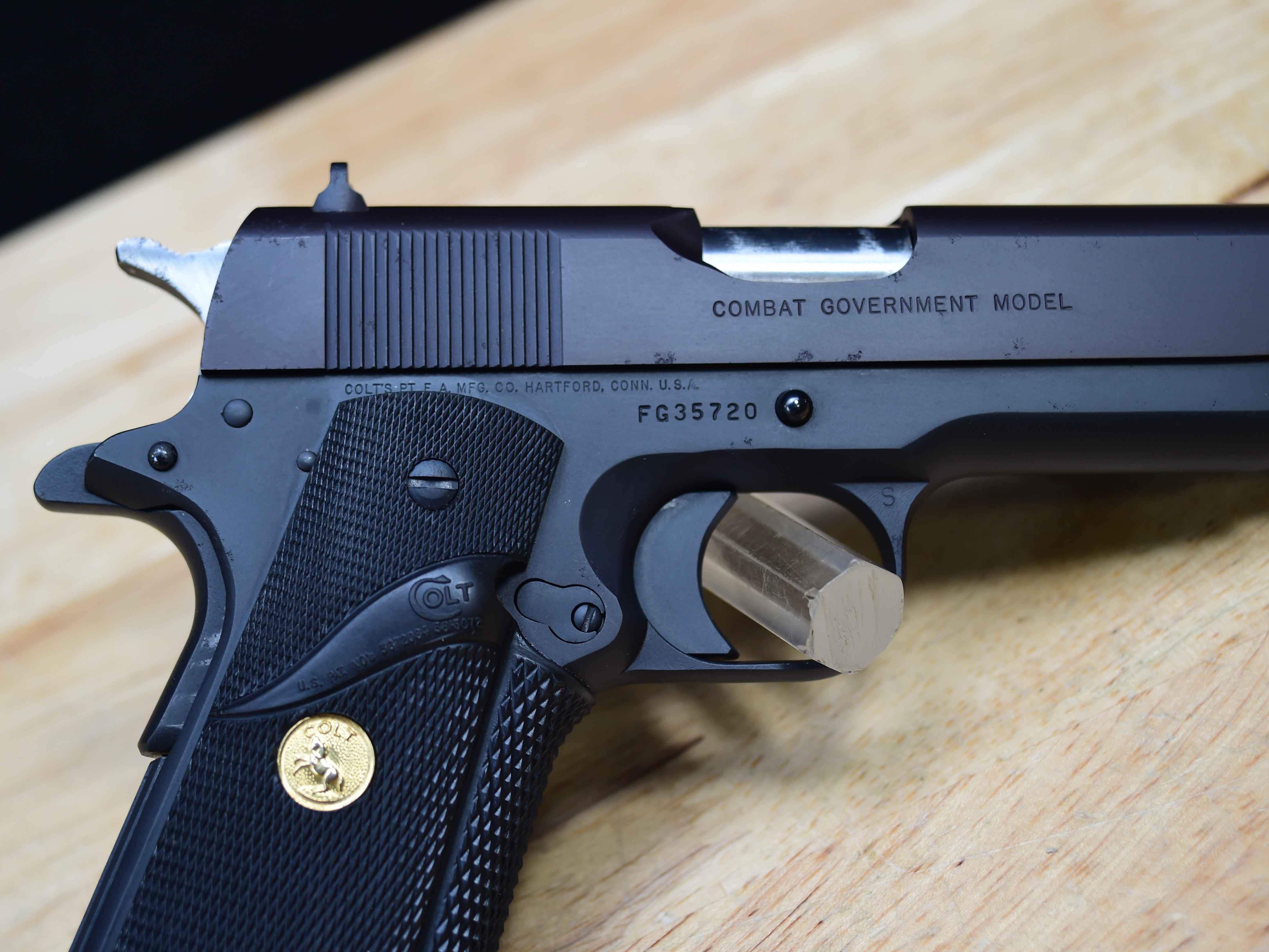 Colt Combat Government Model MKIV Series 80 1911 - .45 ACP - MFG 1984 - C-img-13