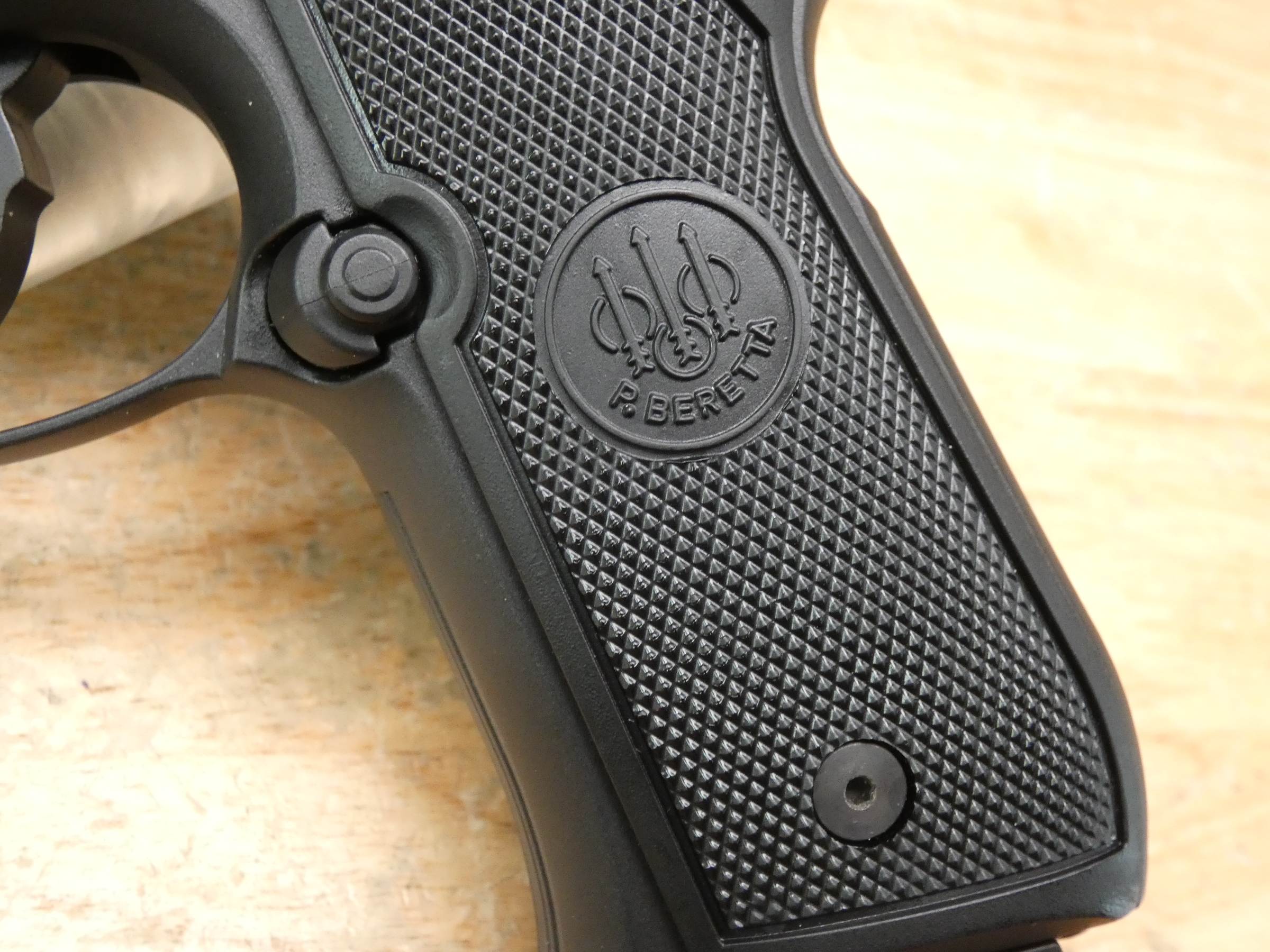 Beretta M9 22 - .22 LR - w/ Case & Mag! - MFG 2021 - Tactical Plinker 92-img-7