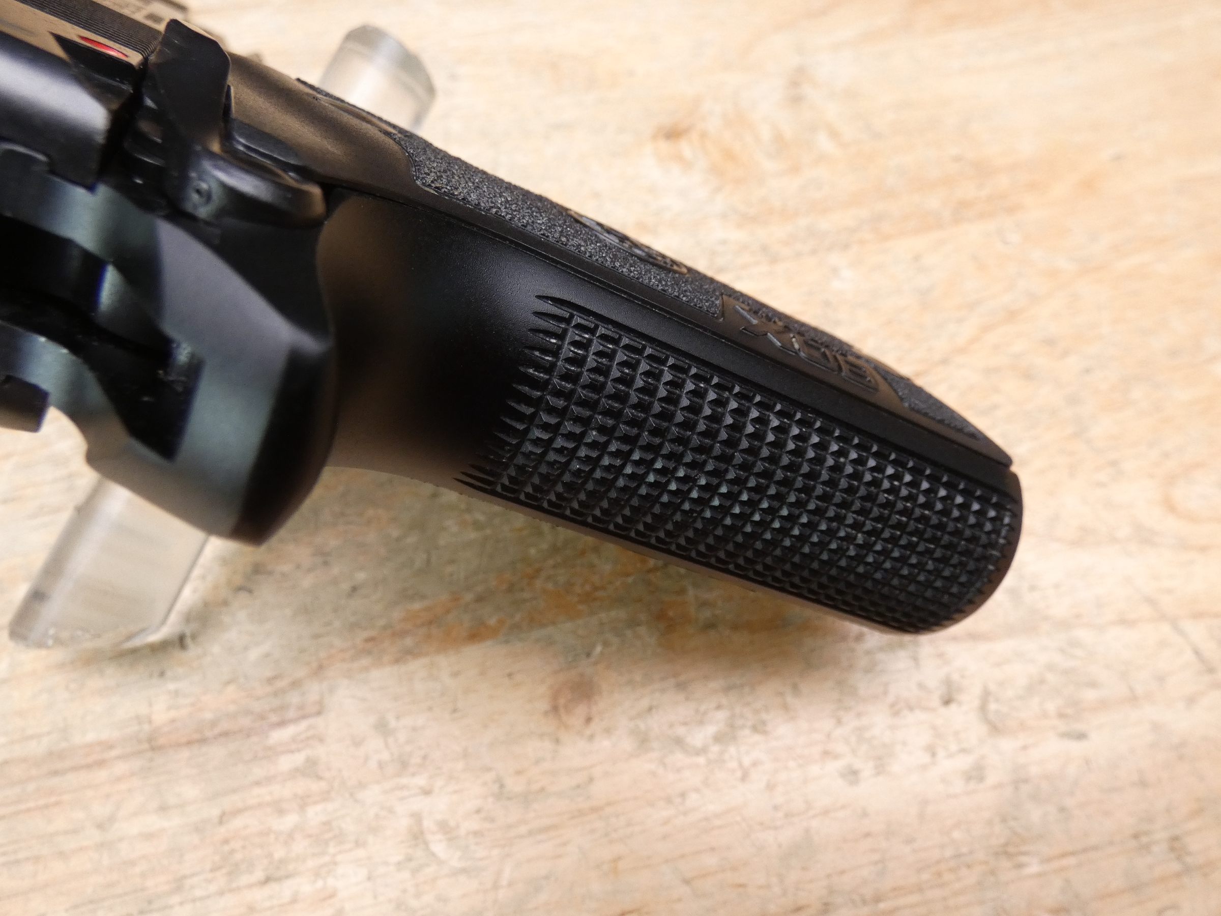 Beretta 80X Cheetah - .380 ACP - CCW - Mini M9 - Optics Ready - w/ 2 Mags!-img-14