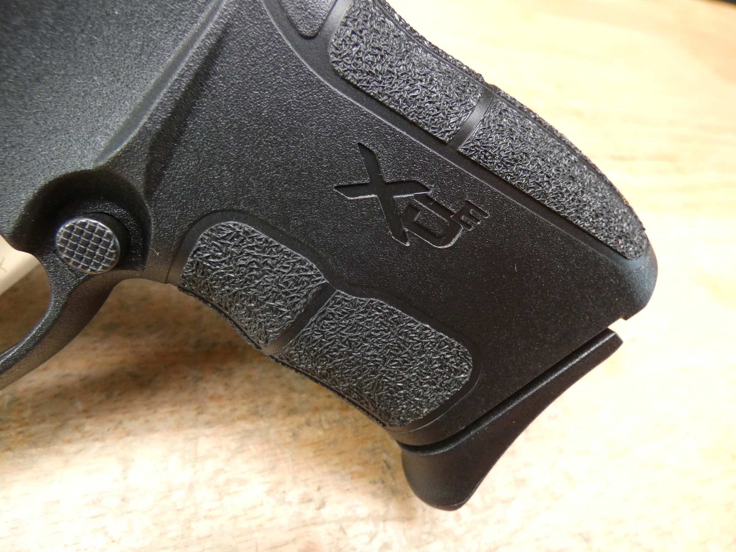 Springfield XDE-9 3.3 - 9mm - Case & 2 Mags - XDE9 - Compact XD - CCW-img-8