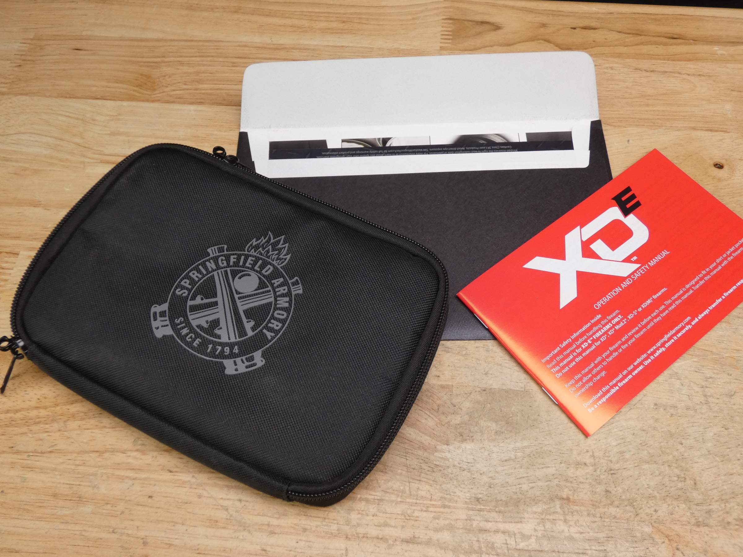 Springfield XDE-9 3.3 - 9mm - Case & 2 Mags - XDE9 - Compact XD - CCW-img-38