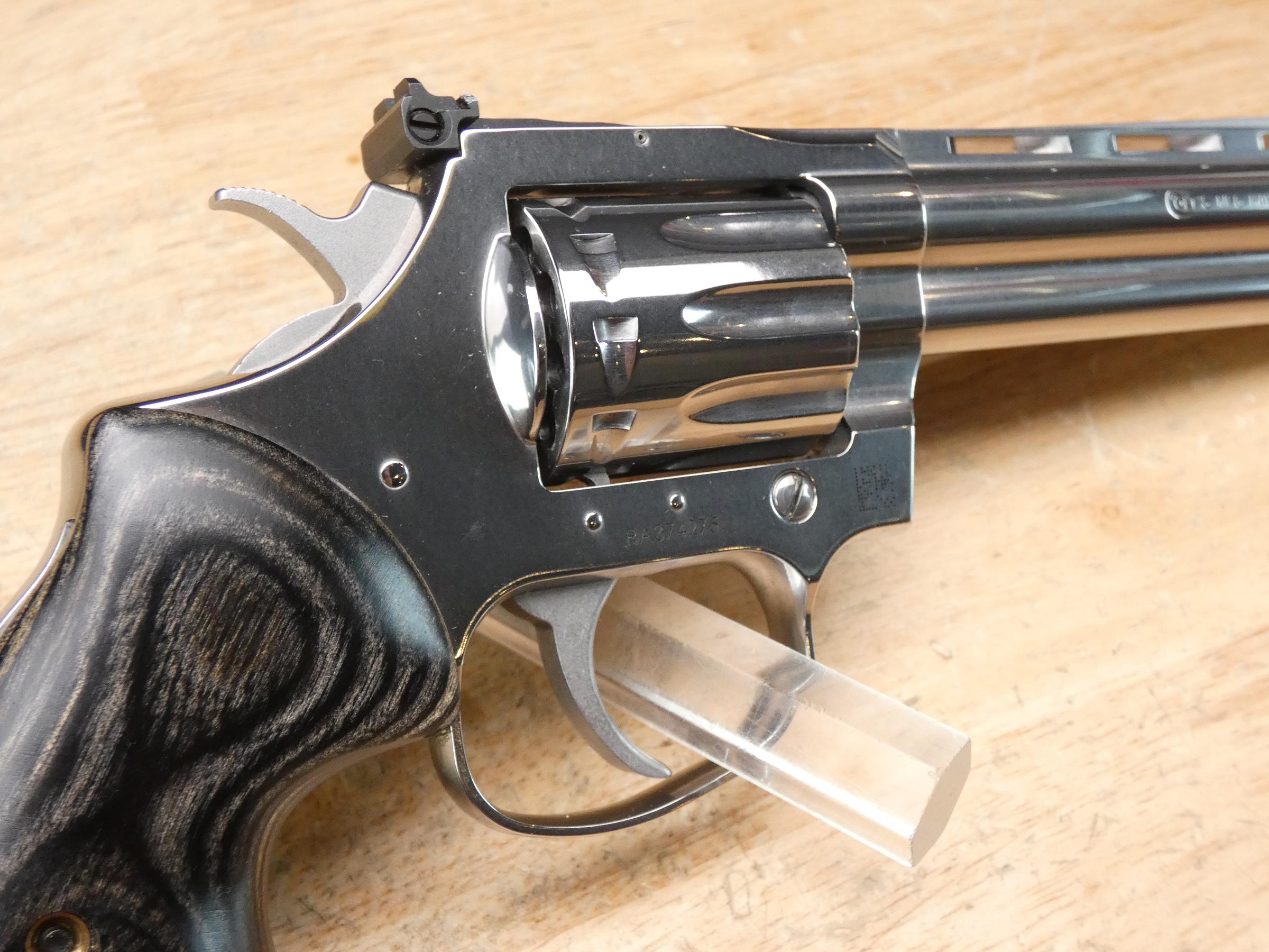 Colt King Cobra - .22 LR - 6IN BBL - 10-Shot - Stainless - Model D-img-21