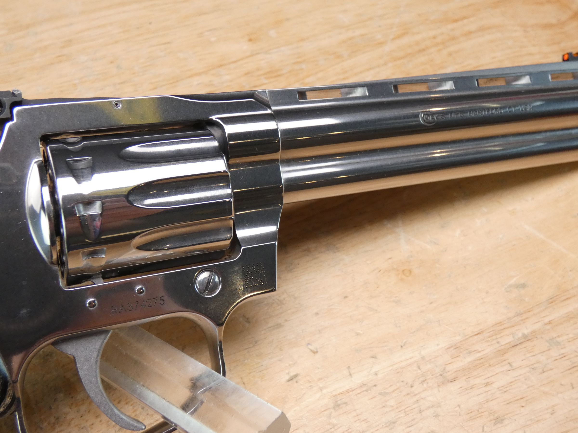 Colt King Cobra - .22 LR - 6IN BBL - 10-Shot - Stainless - Model D-img-22