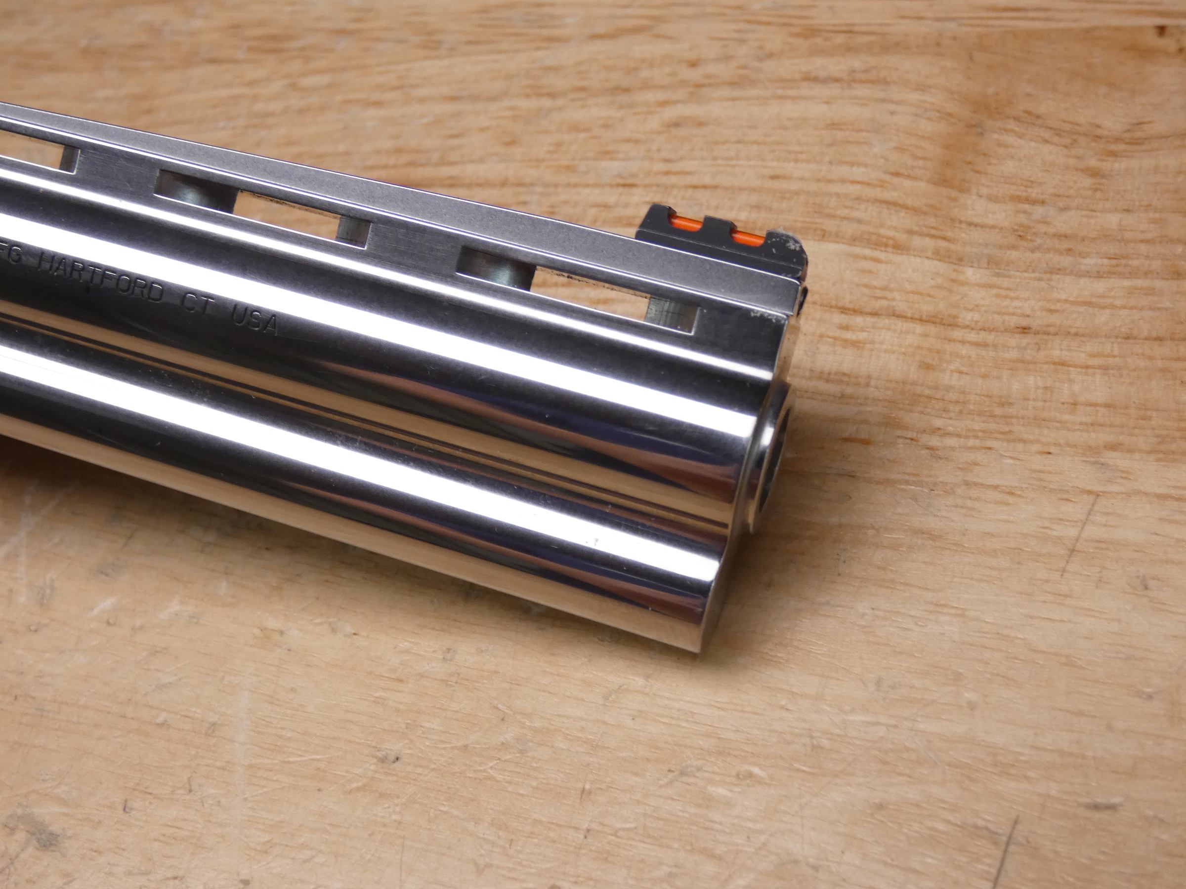 Colt King Cobra - .22 LR - 6IN BBL - 10-Shot - Stainless - Model D-img-25