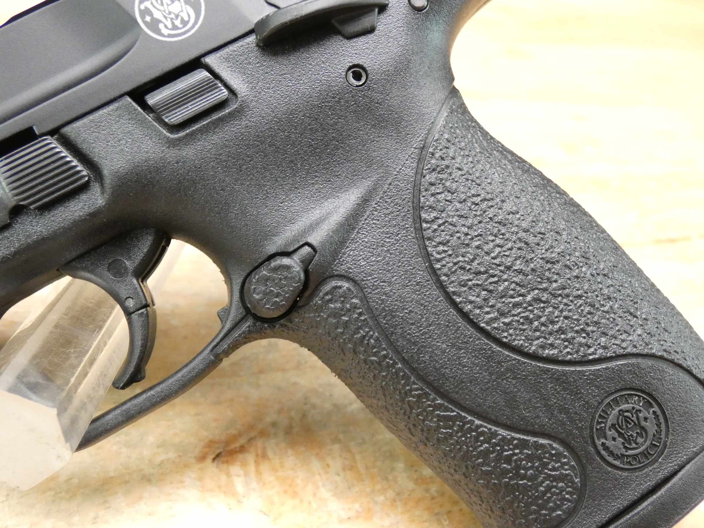 Smith & Wesson M&P22 Compact - .22 LR - S&W M&P 22 - w/ Mag!-img-7