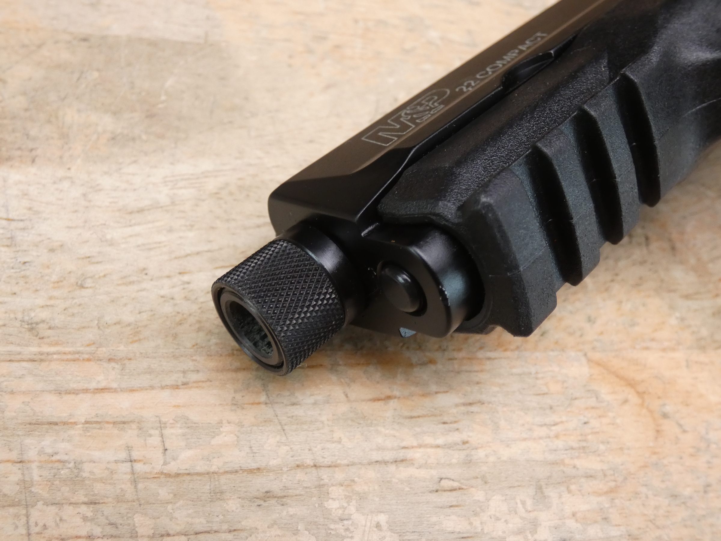 Smith & Wesson M&P22 Compact - .22 LR - S&W M&P 22 - w/ Mag!-img-14